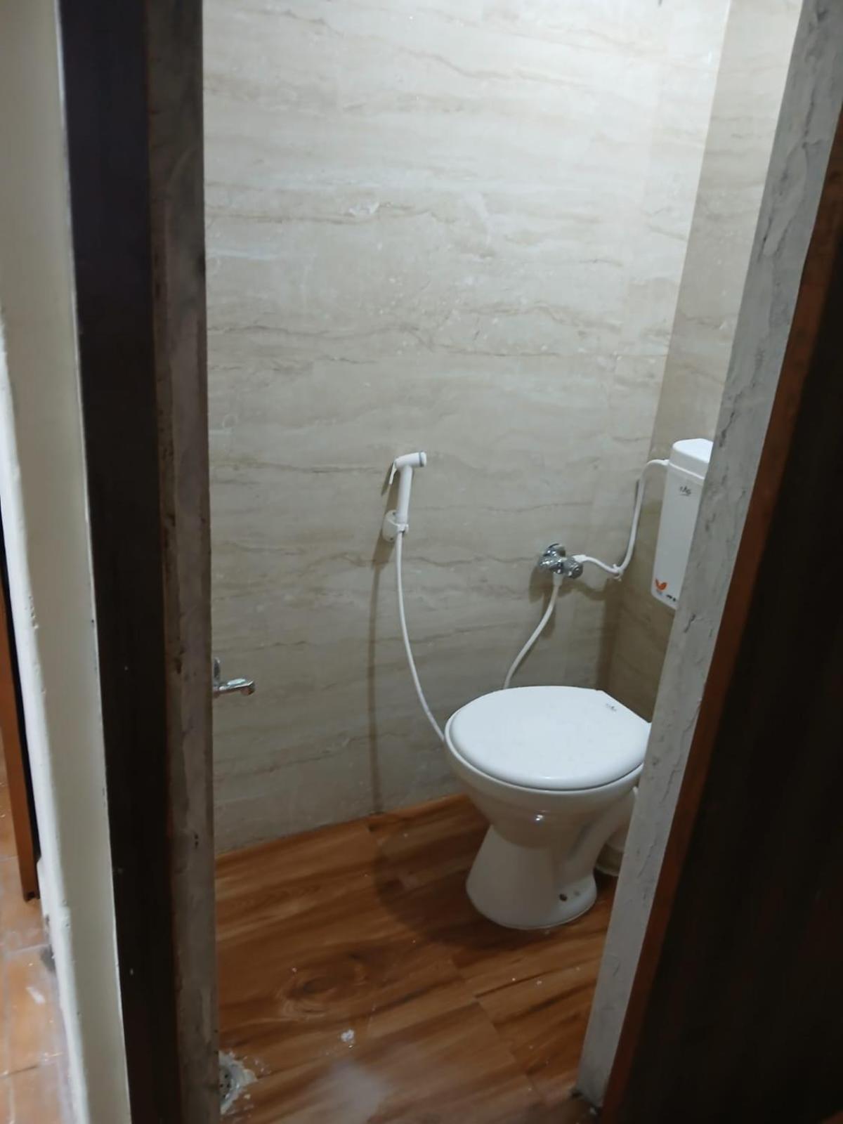 Two-Bedroom Suite - Photo 9