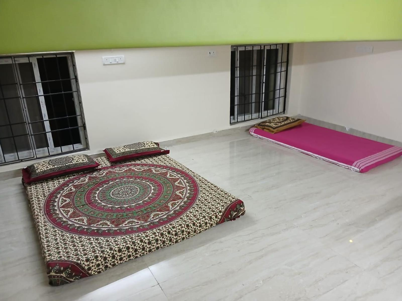 Two-Bedroom Suite - Photo 6