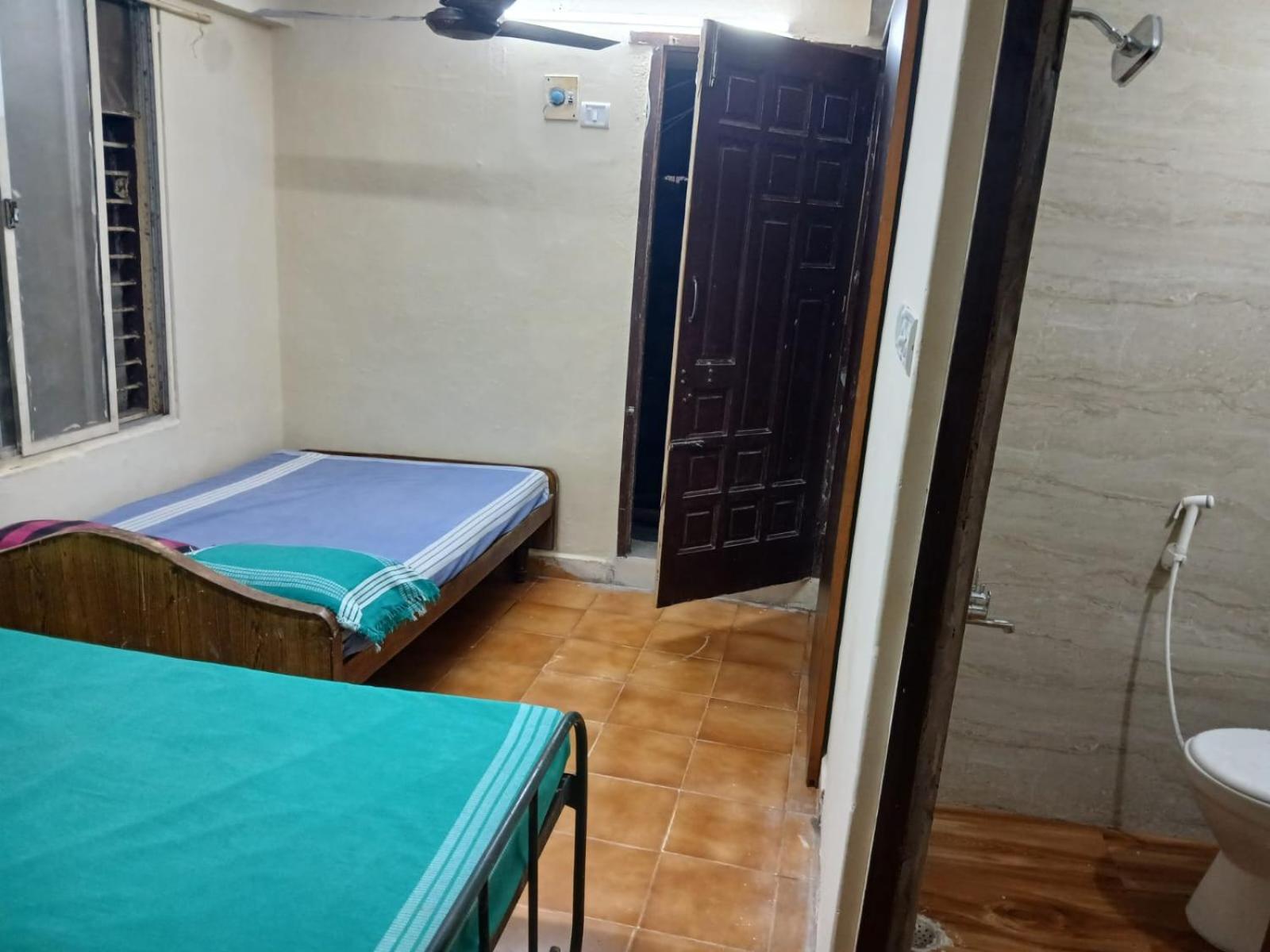 Two-Bedroom Suite - Photo 3