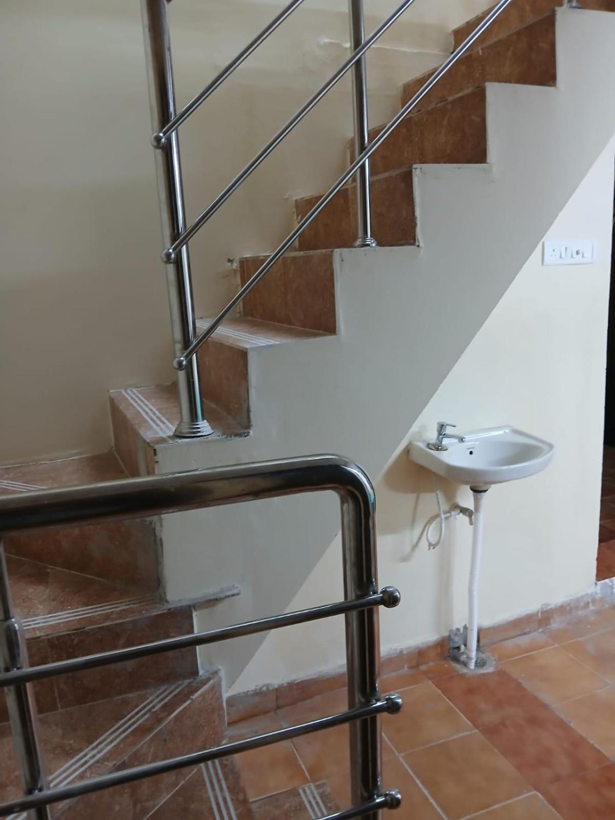 Two-Bedroom Suite - Photo 2