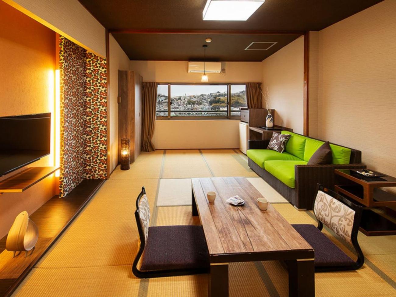 Standard Japanese-Style Room with Ocean View (12–14 Tatami Mats)