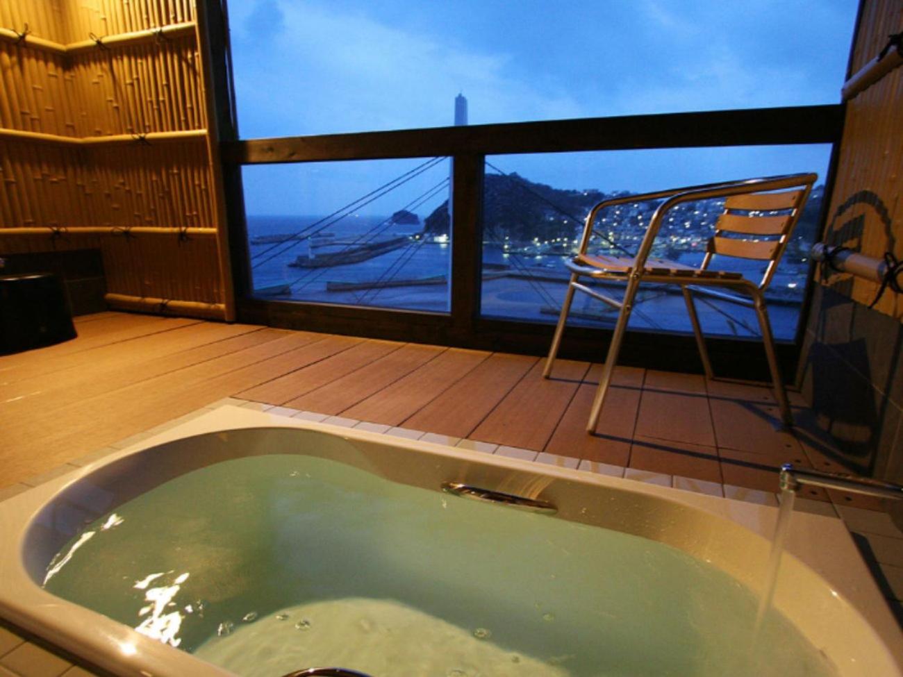 Guestroom with Open-Air Bath and Ocean View “Kakurenbo”
