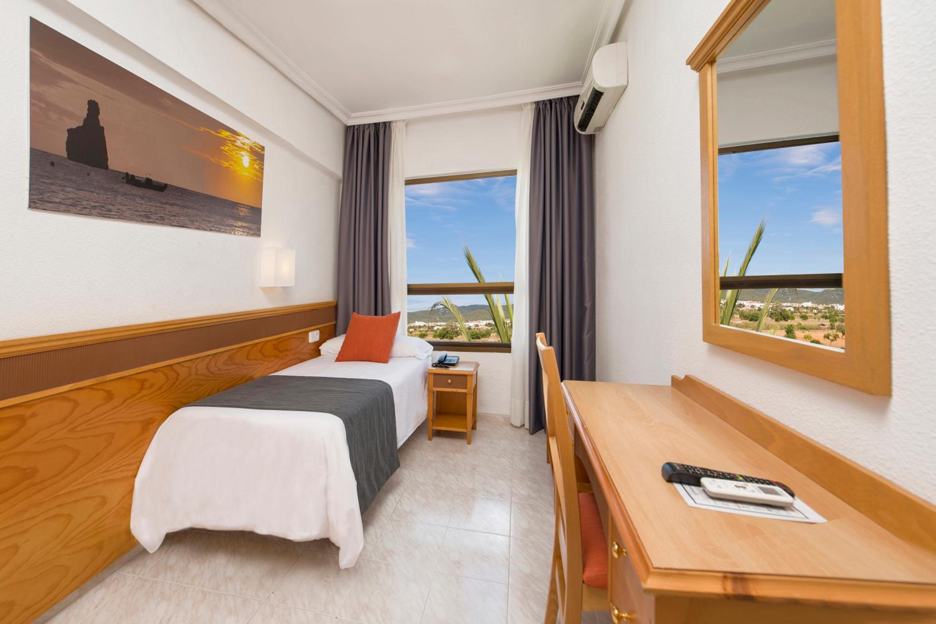 Single Room photo 1