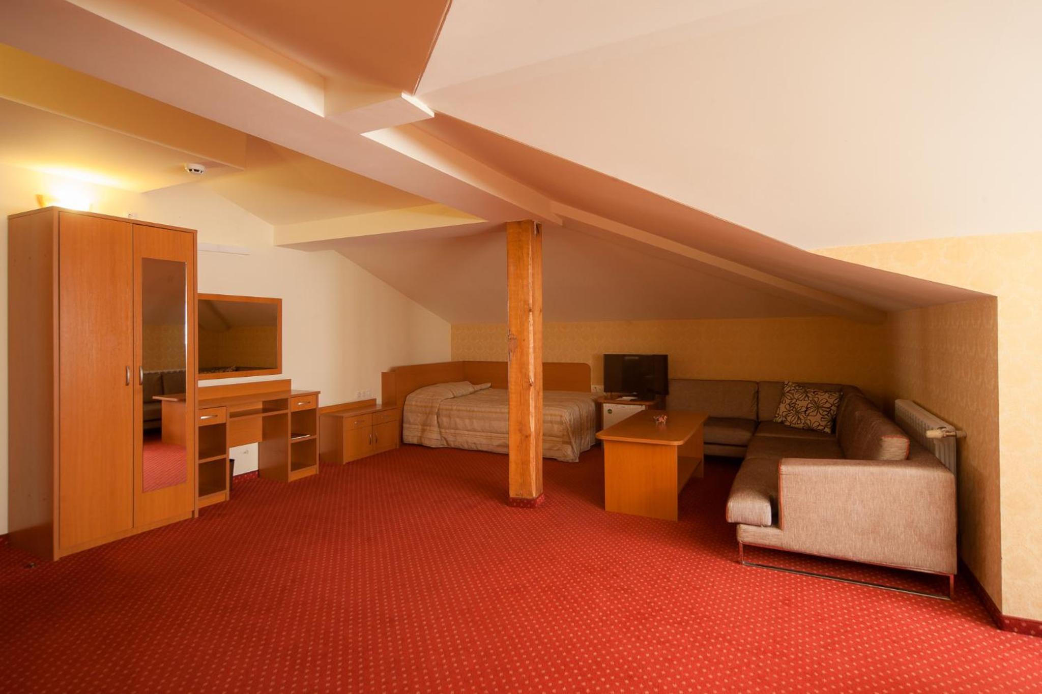 Suite - Top Floor (No Balcony) for 3 people - Free Relax Zone photo 3