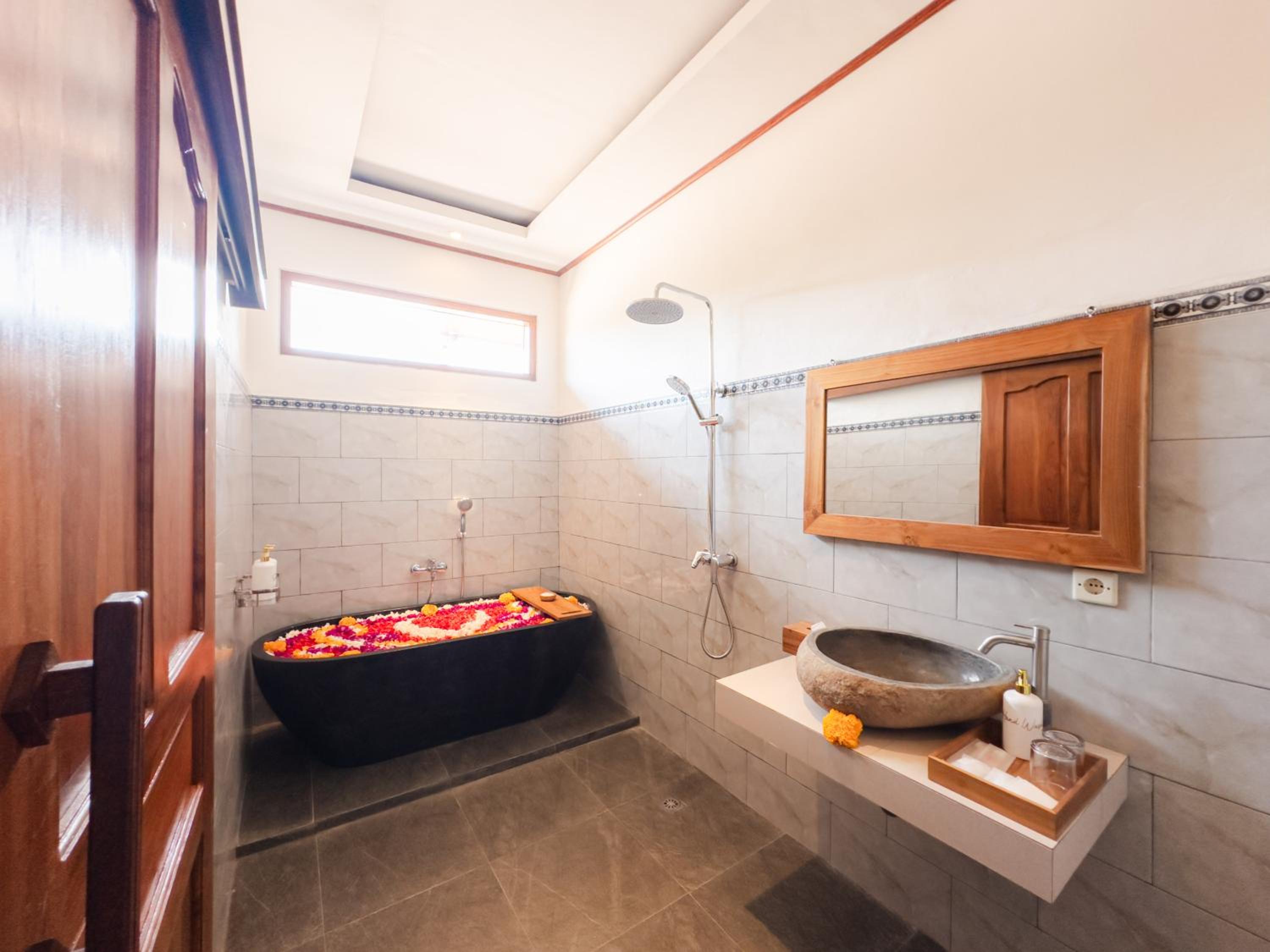 Deluxe Room with Kitchen and Bathtub photo 3