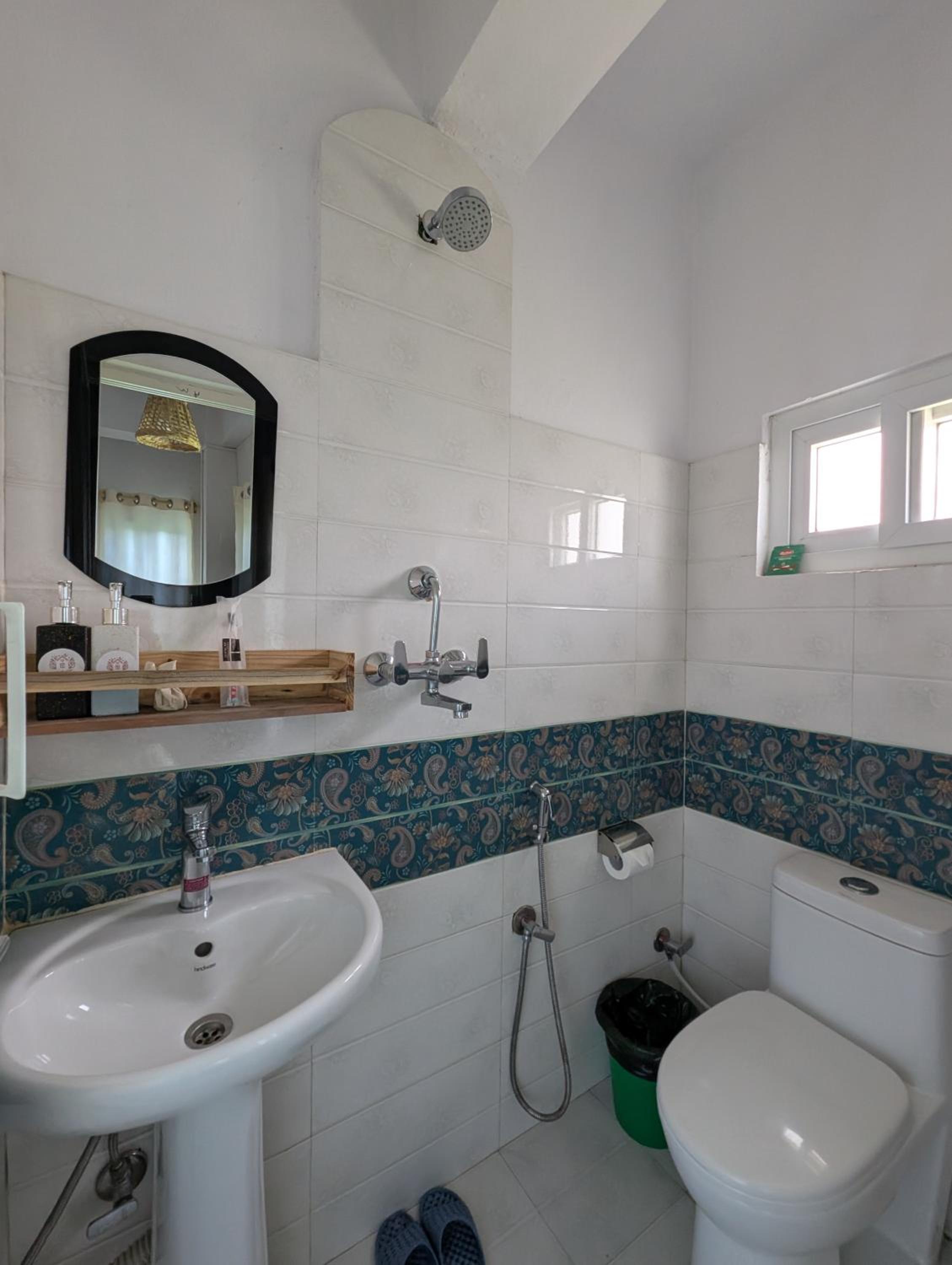 Single Room with Balcony photo 2