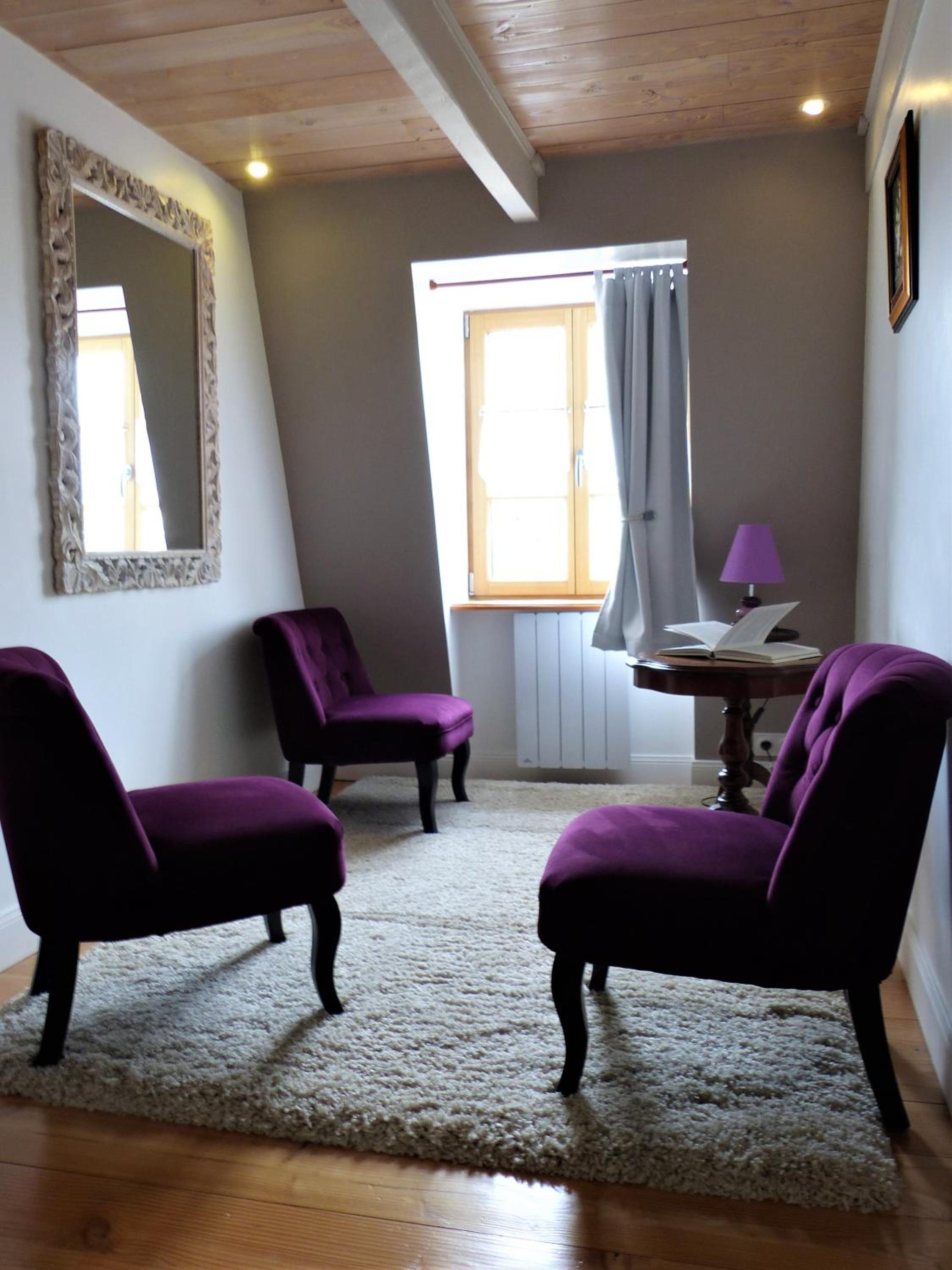 Standard King Room photo 1