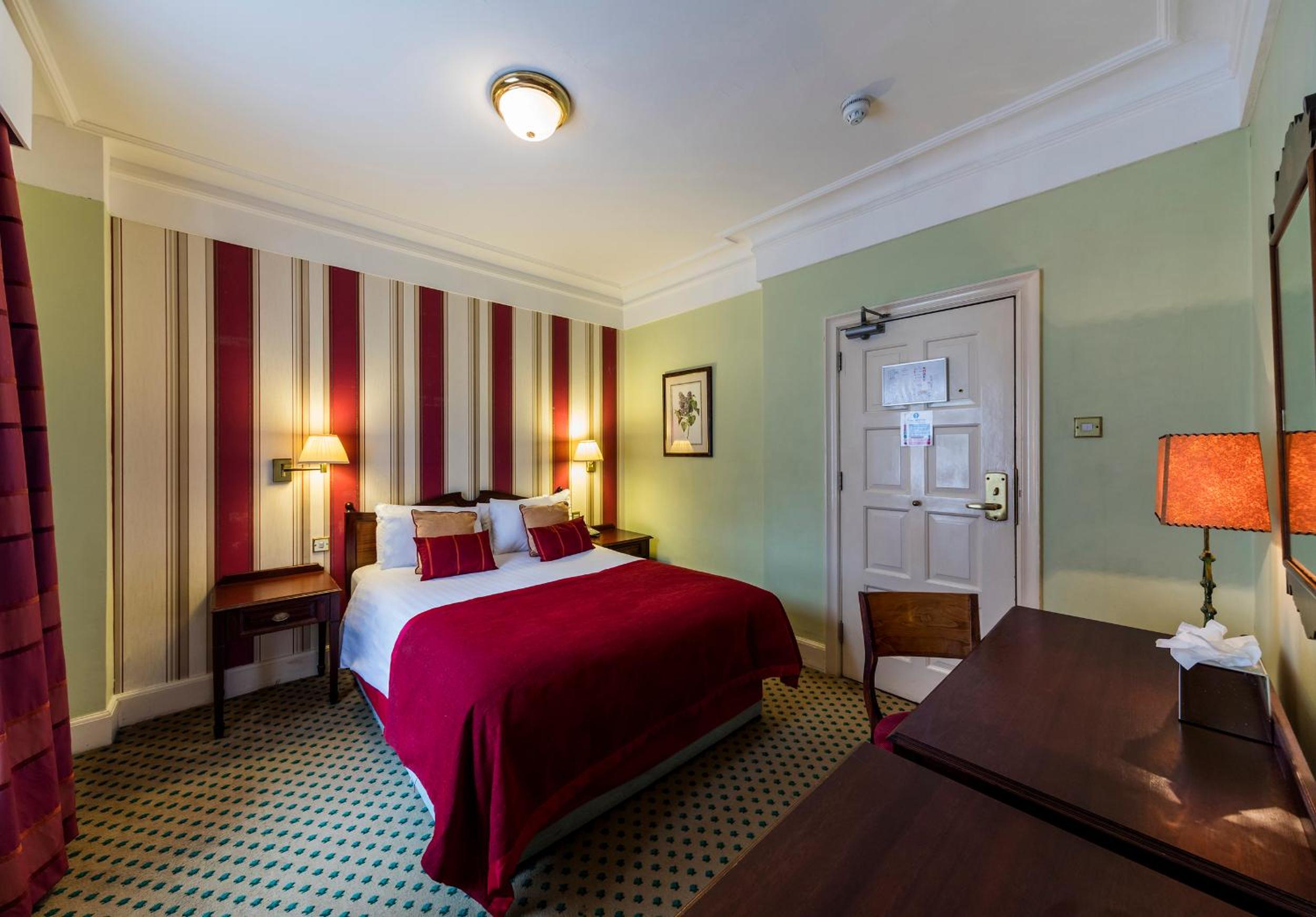 Standard Double Room - Photo 3