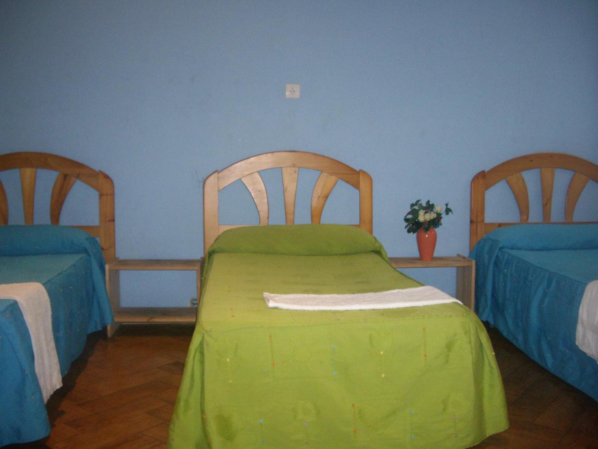 Triple Room with Shared Bathroom photo 3