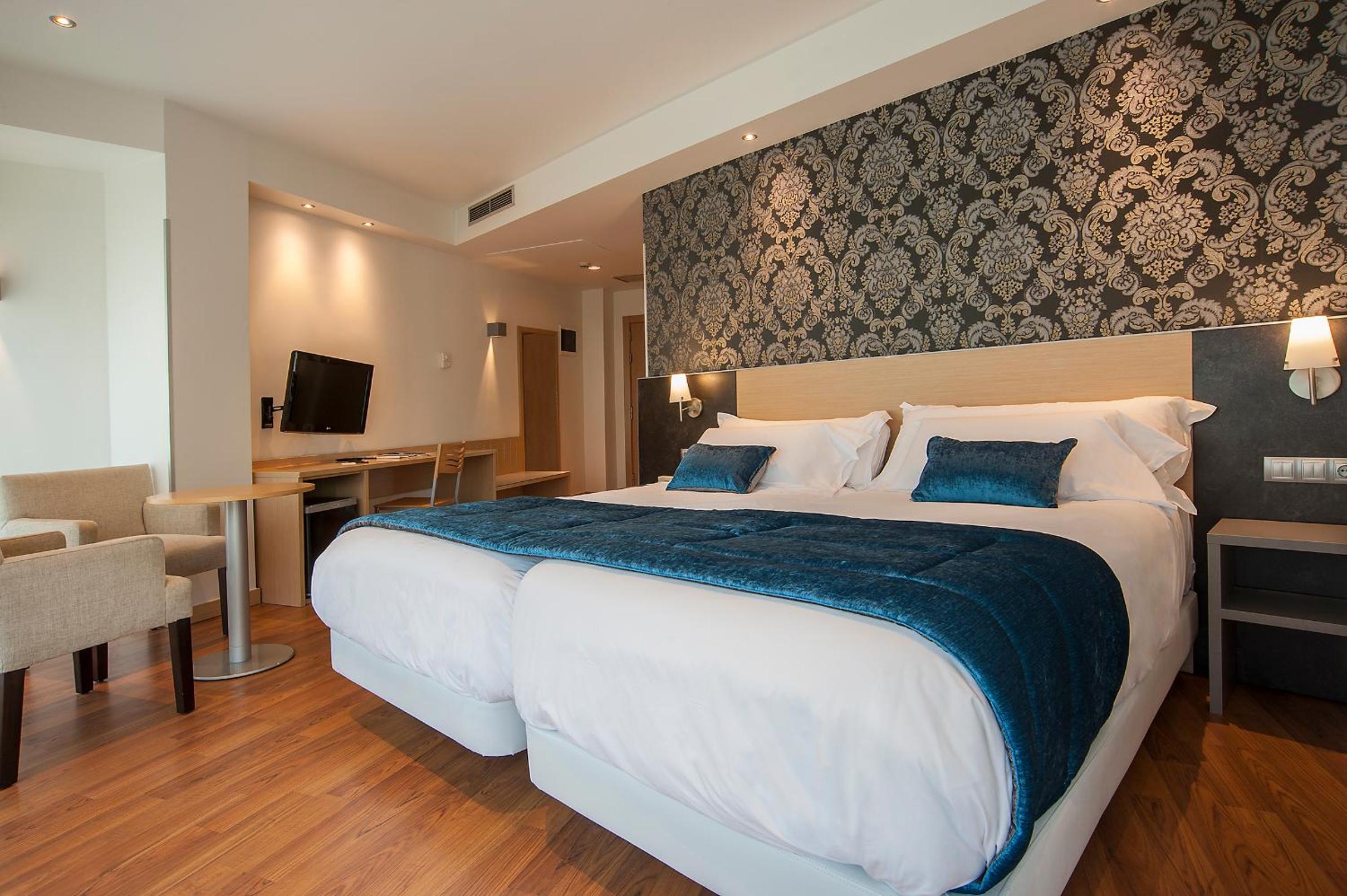 Classic Triple Room - Photo 1