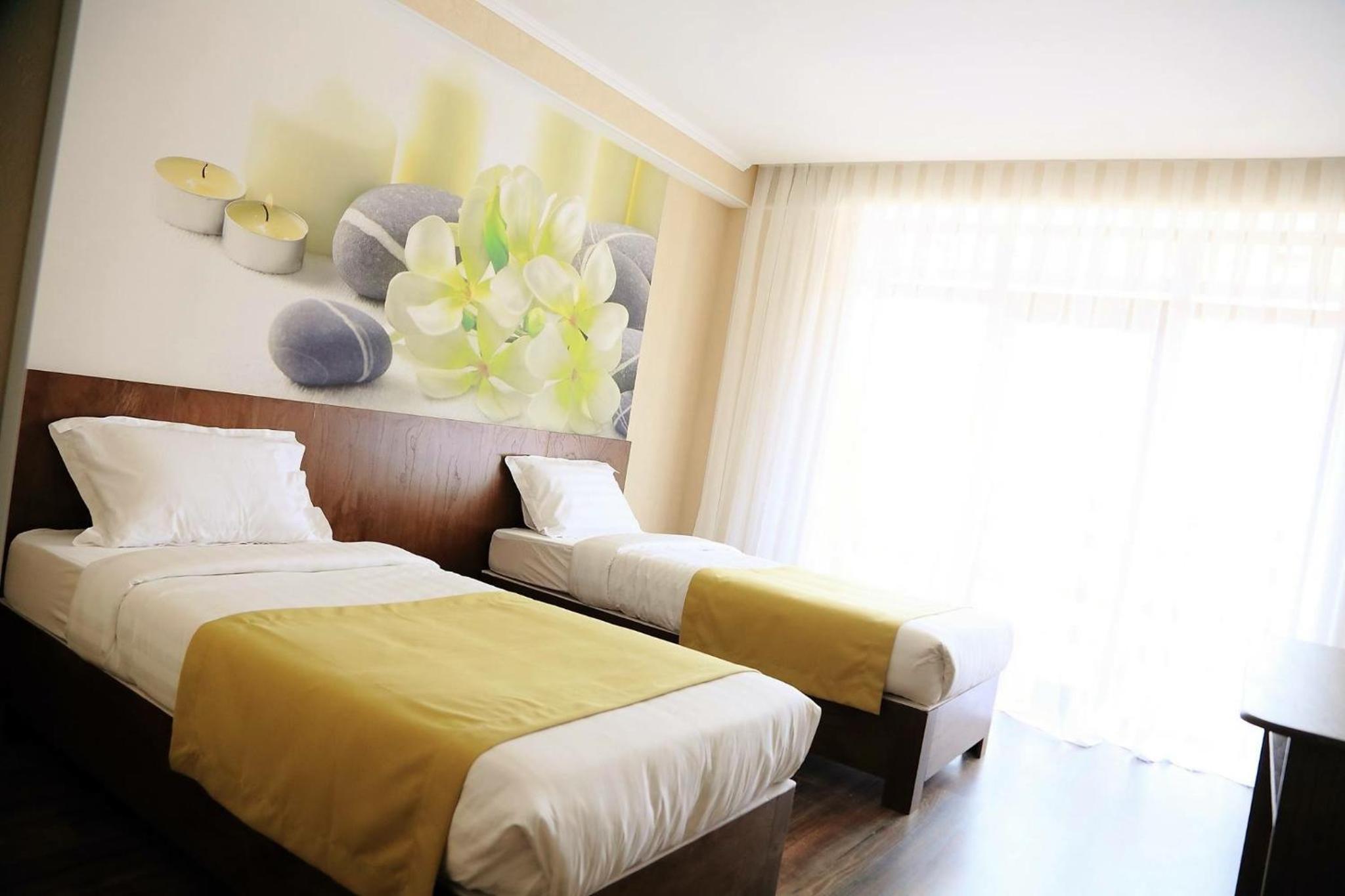 Large Twin Room