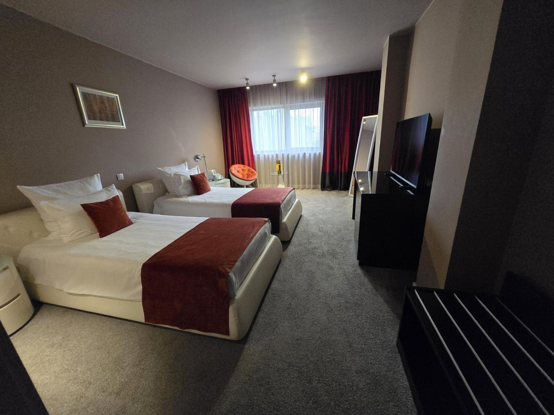 Deluxe Twin Room - Photo 4