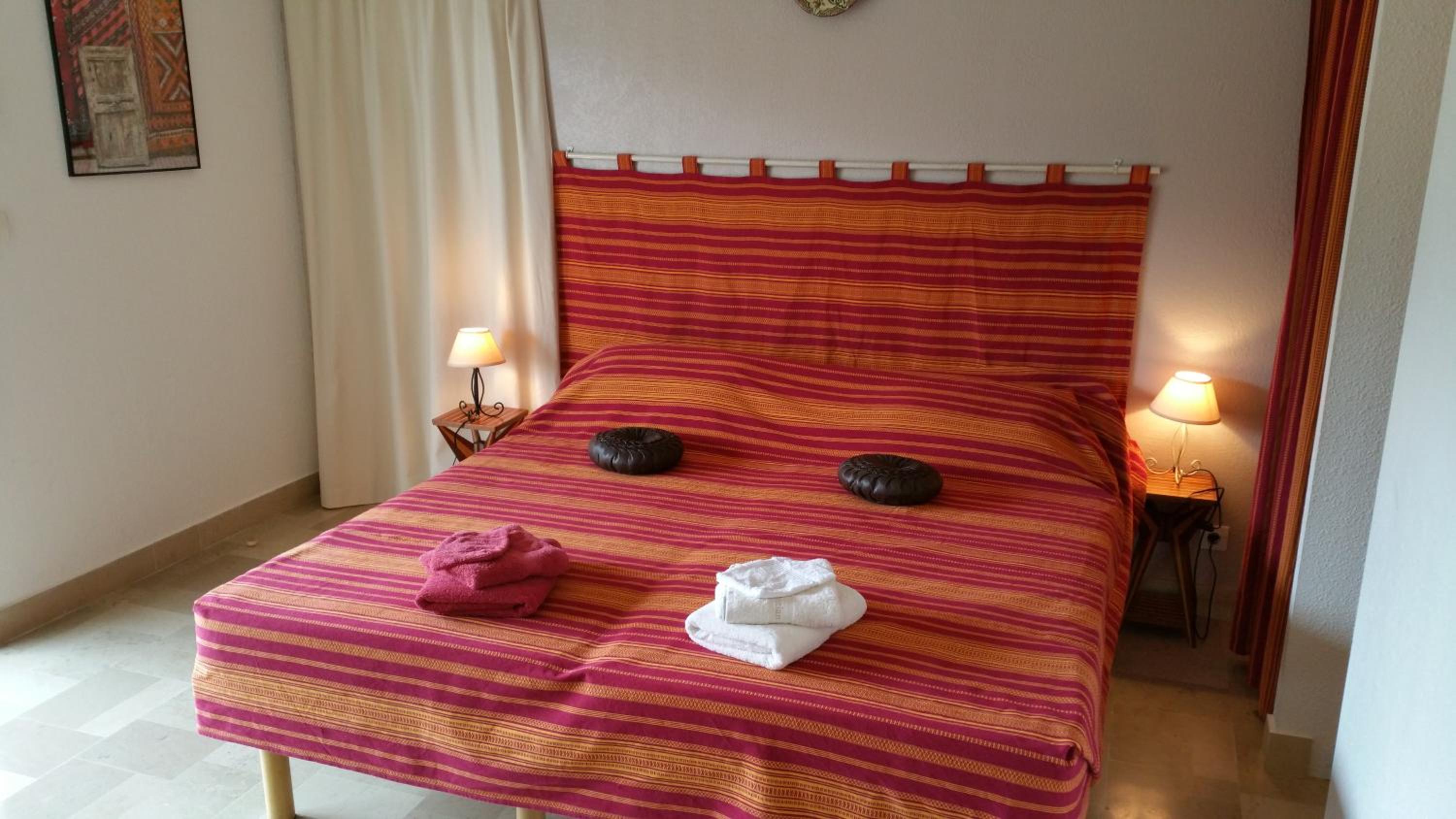 Double Room with Mountain View - Photo 3
