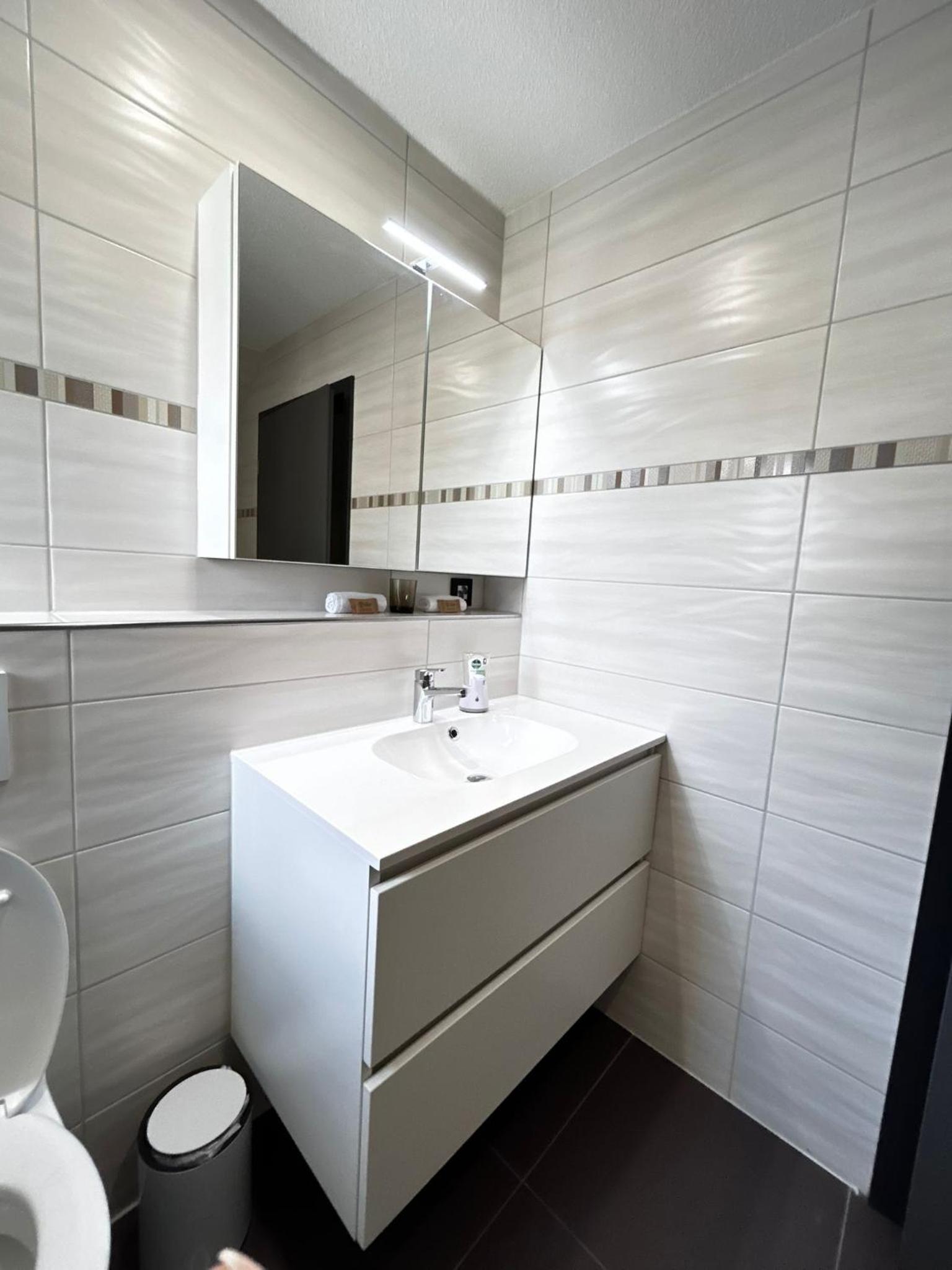Economy Double Room photo 3