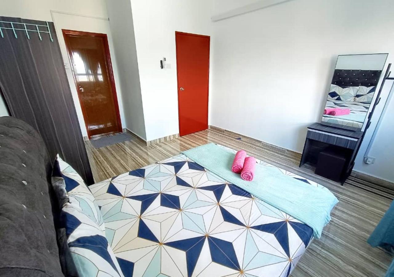 Three-Bedroom Apartment with Water View
