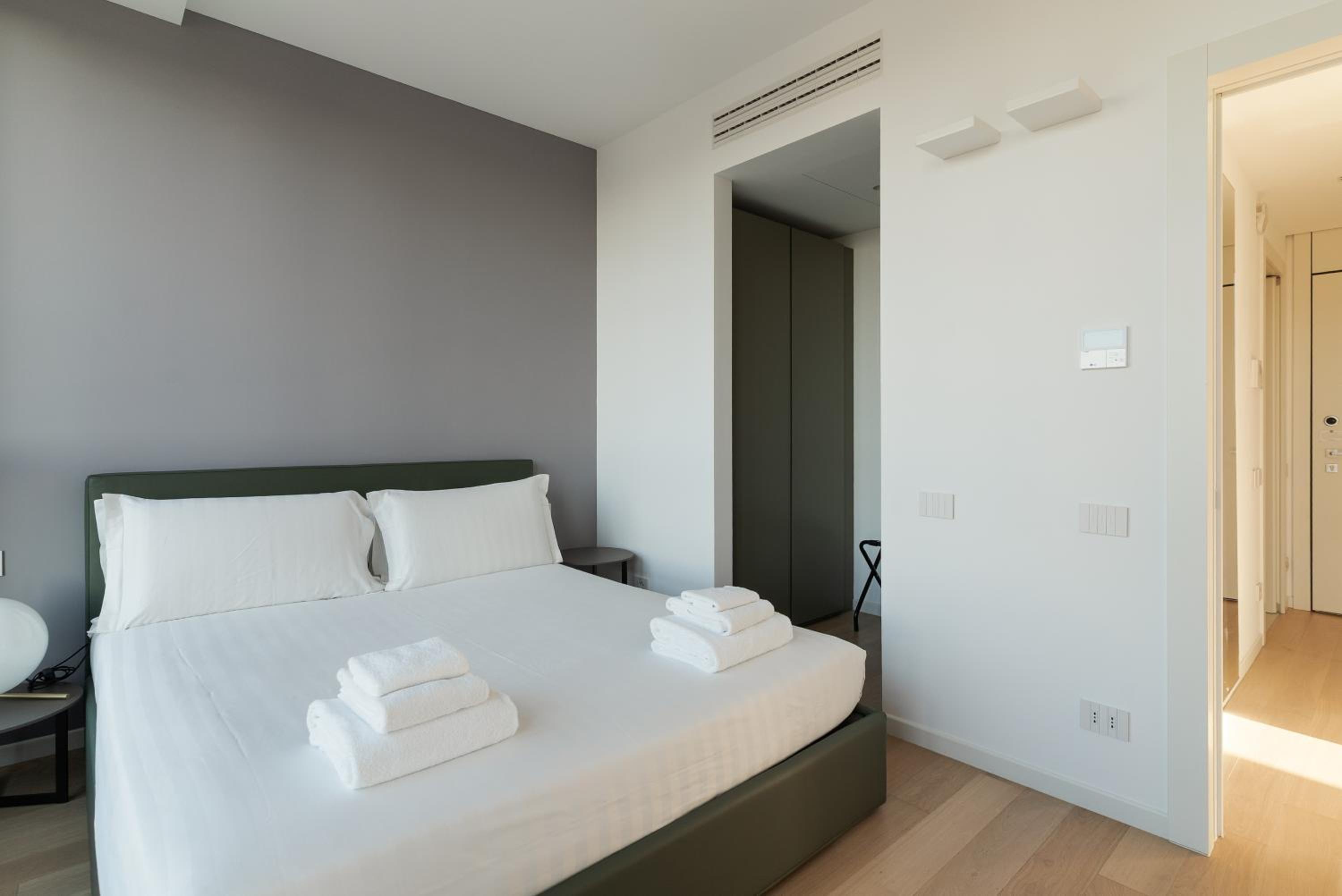 One-Bedroom Superior Apartment