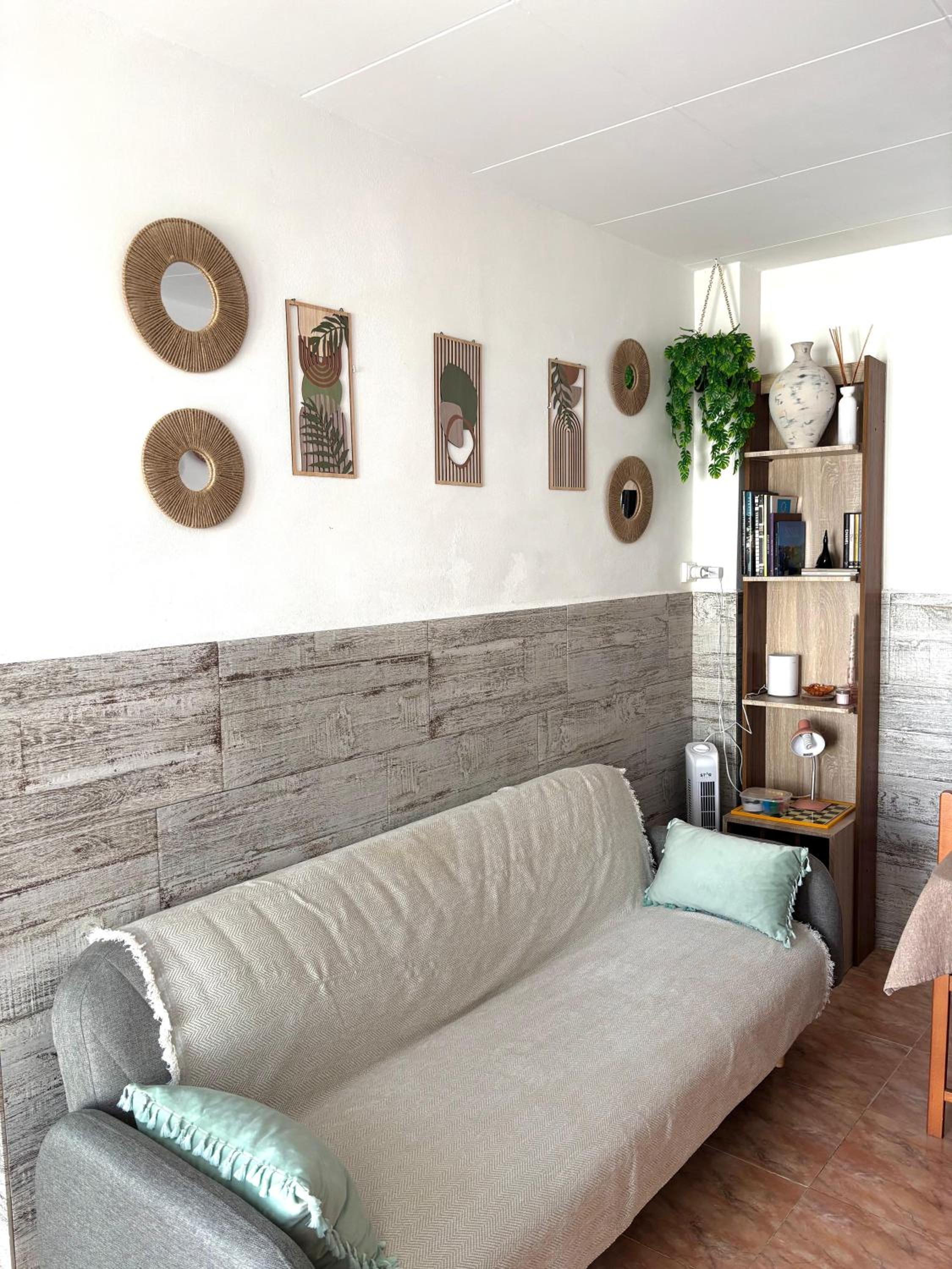 One-Bedroom House