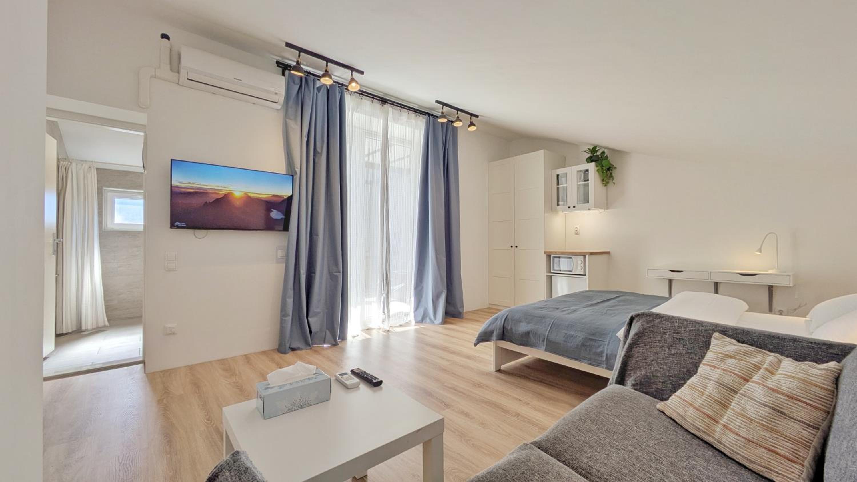 Studio with Balcony