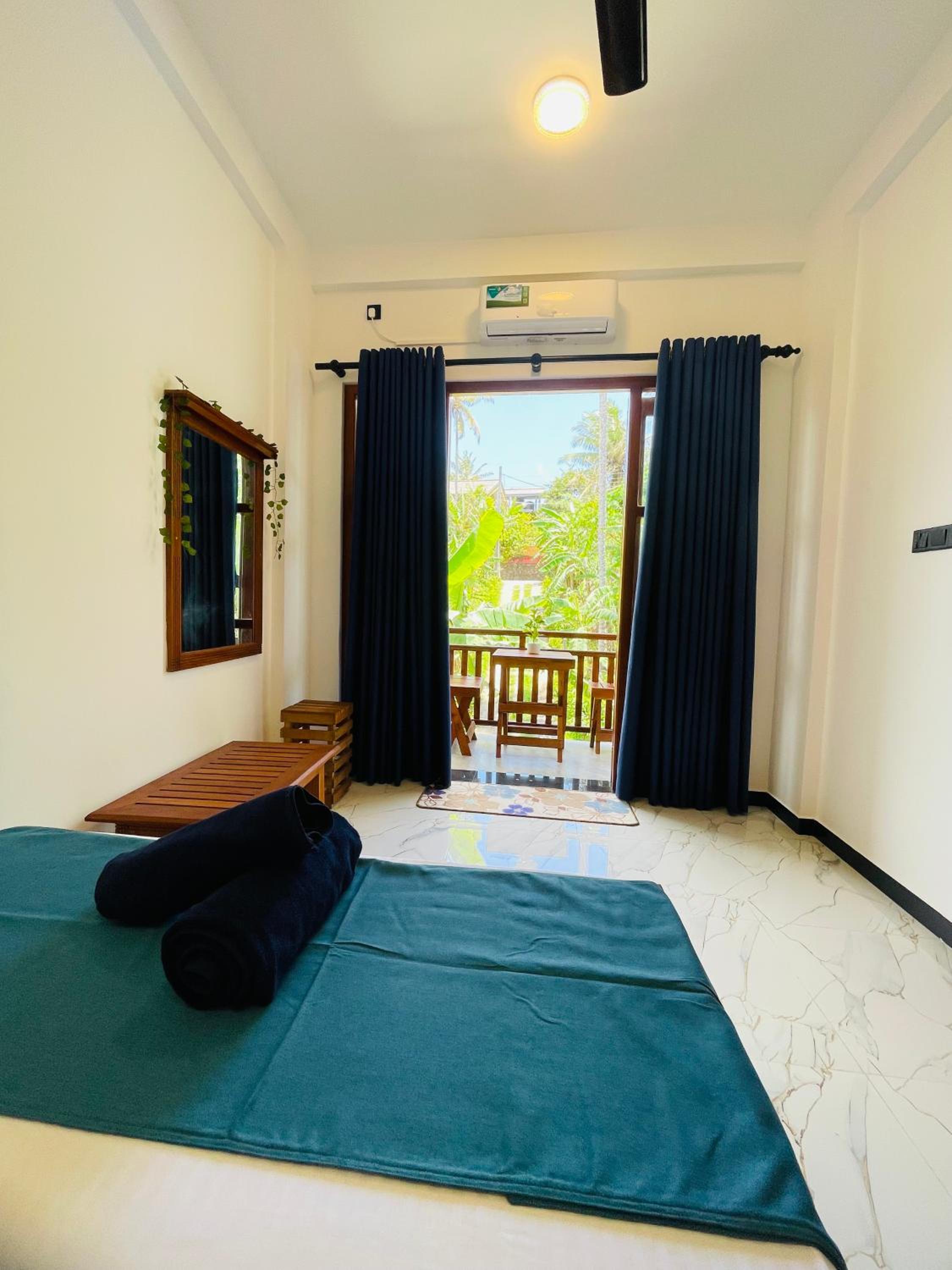 Three-Bedroom Villa photo 1
