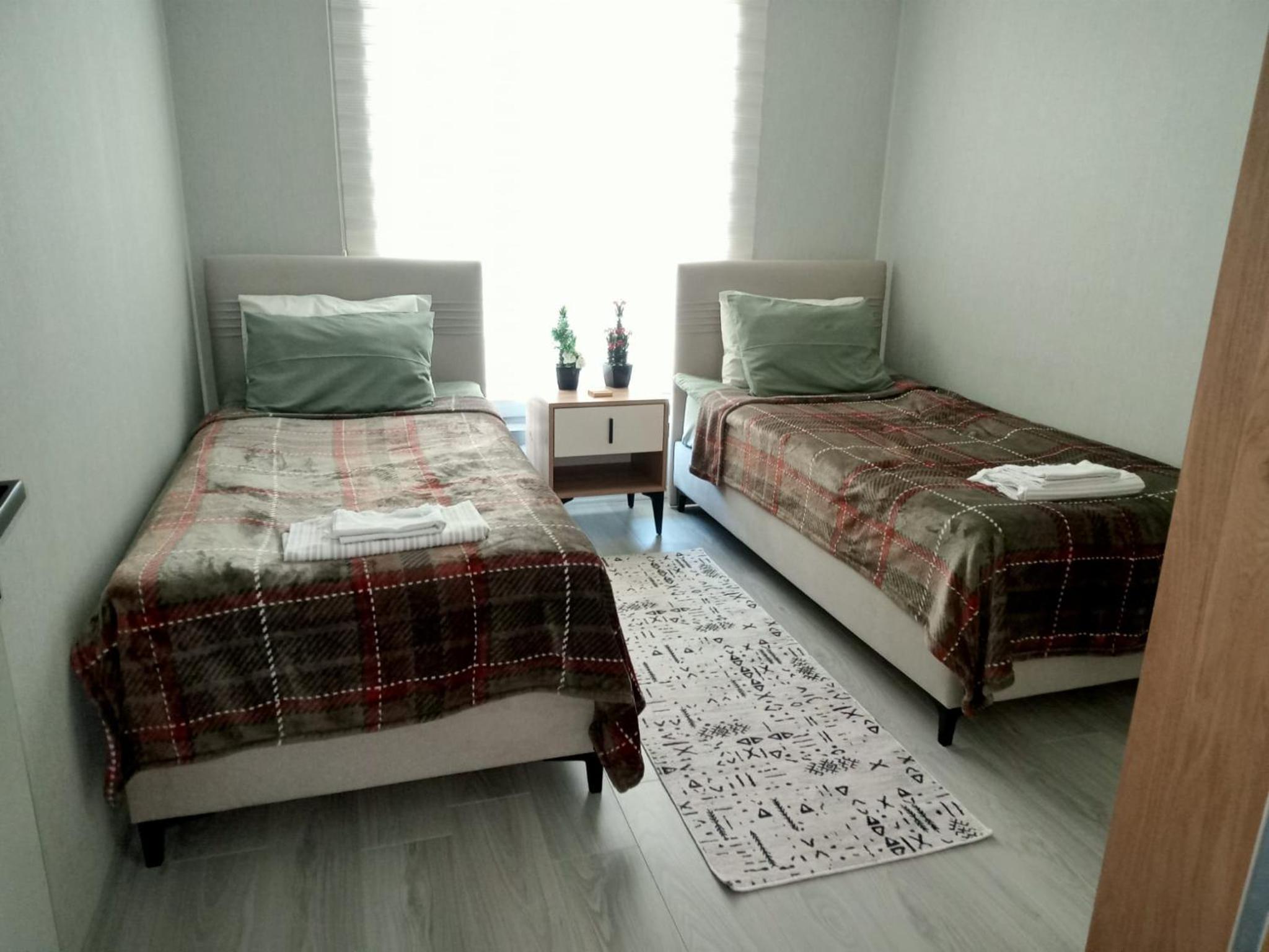 Deluxe One-Bedroom Apartment with Garden View photo 1