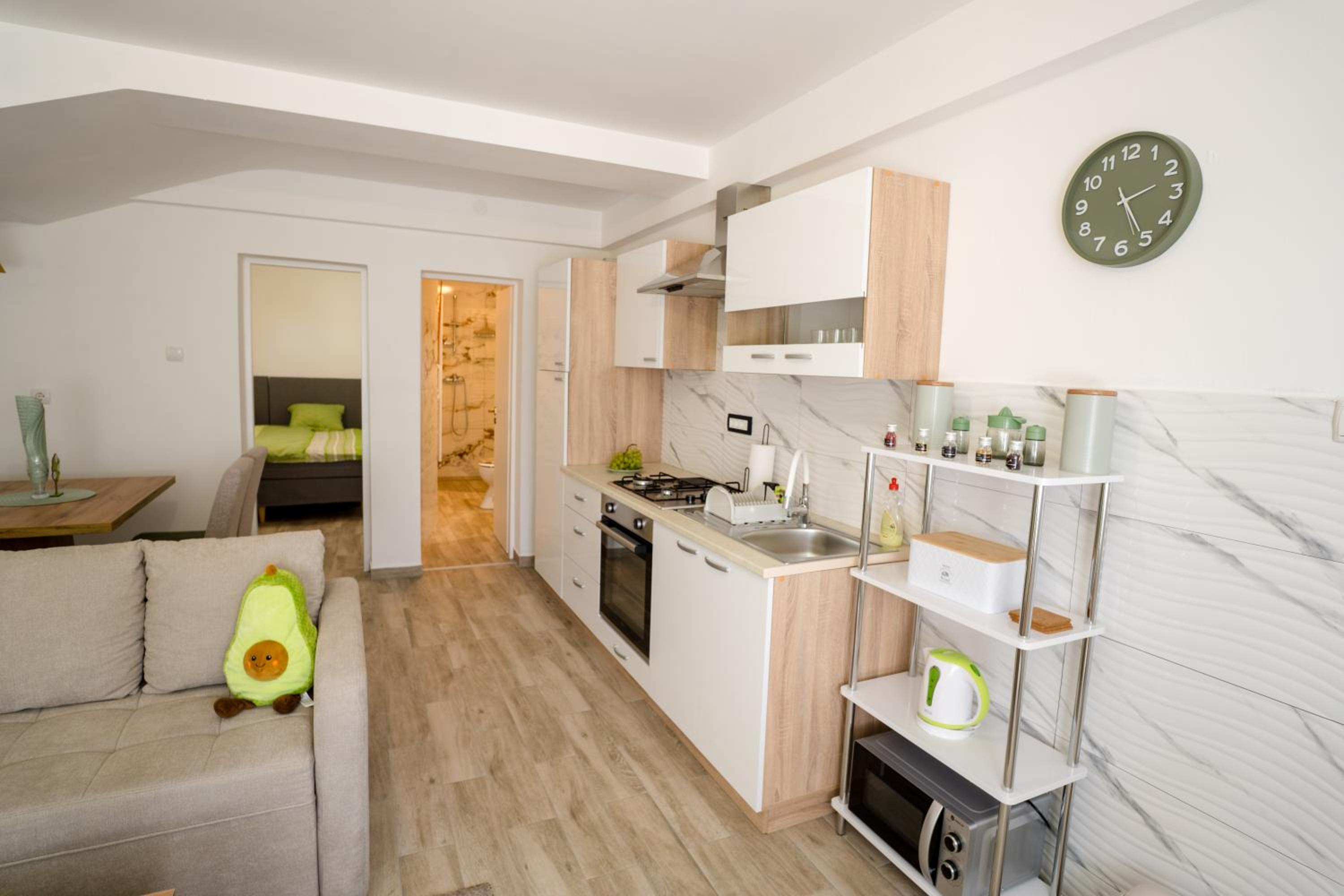 Apartment - Ground Floor photo 2