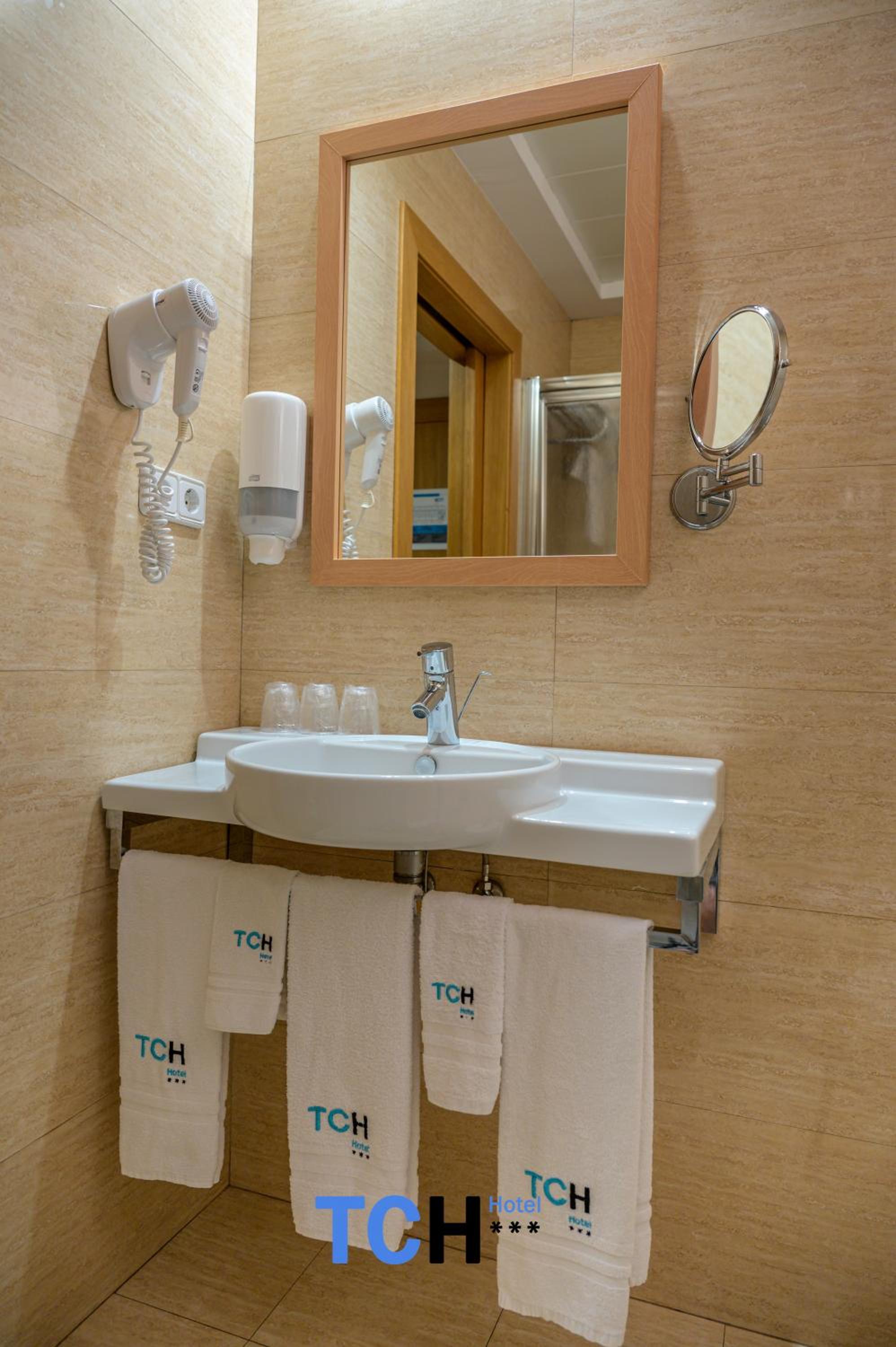 Basic Triple Room - Photo 3