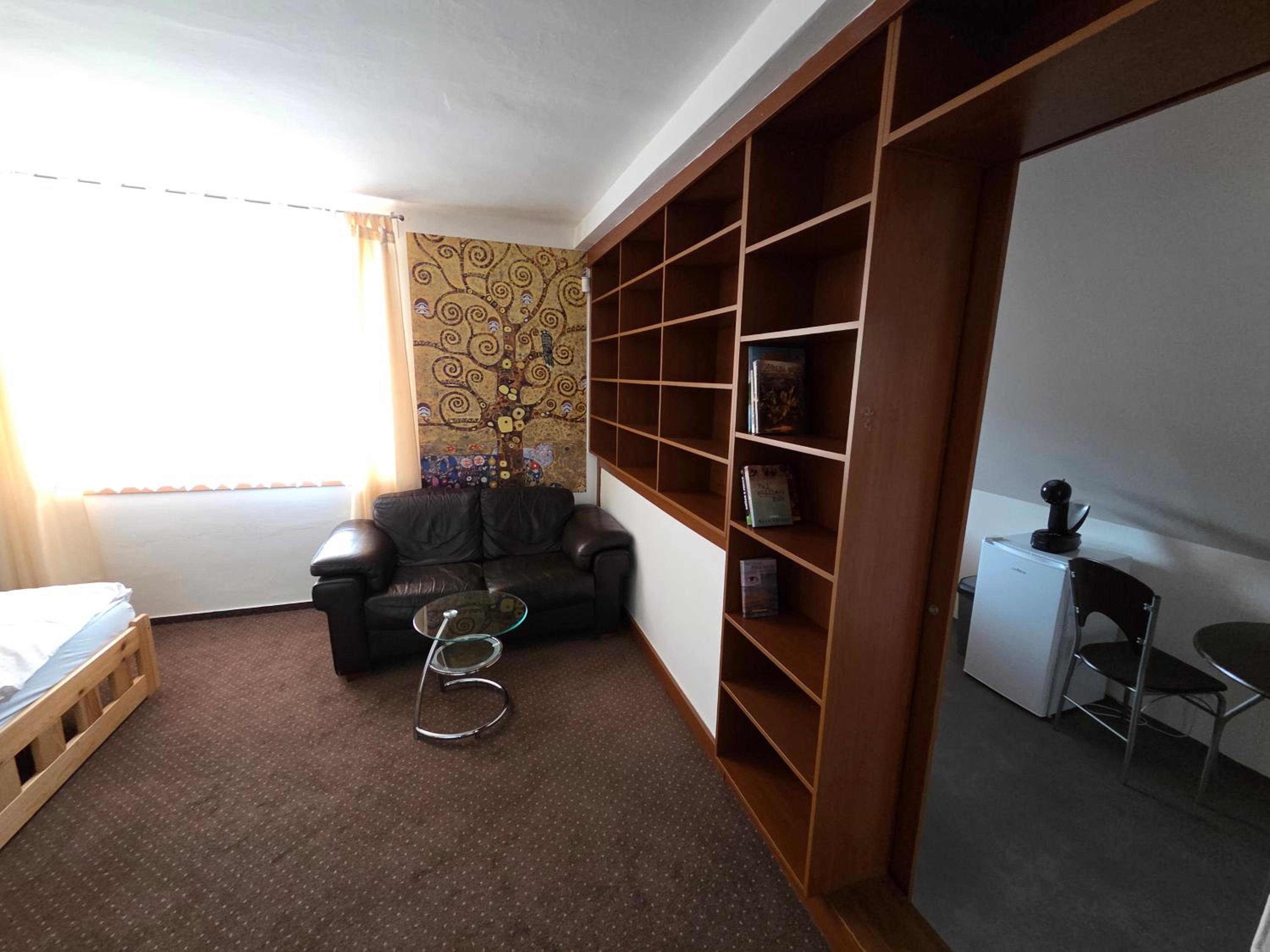 One-Bedroom Suite photo 2