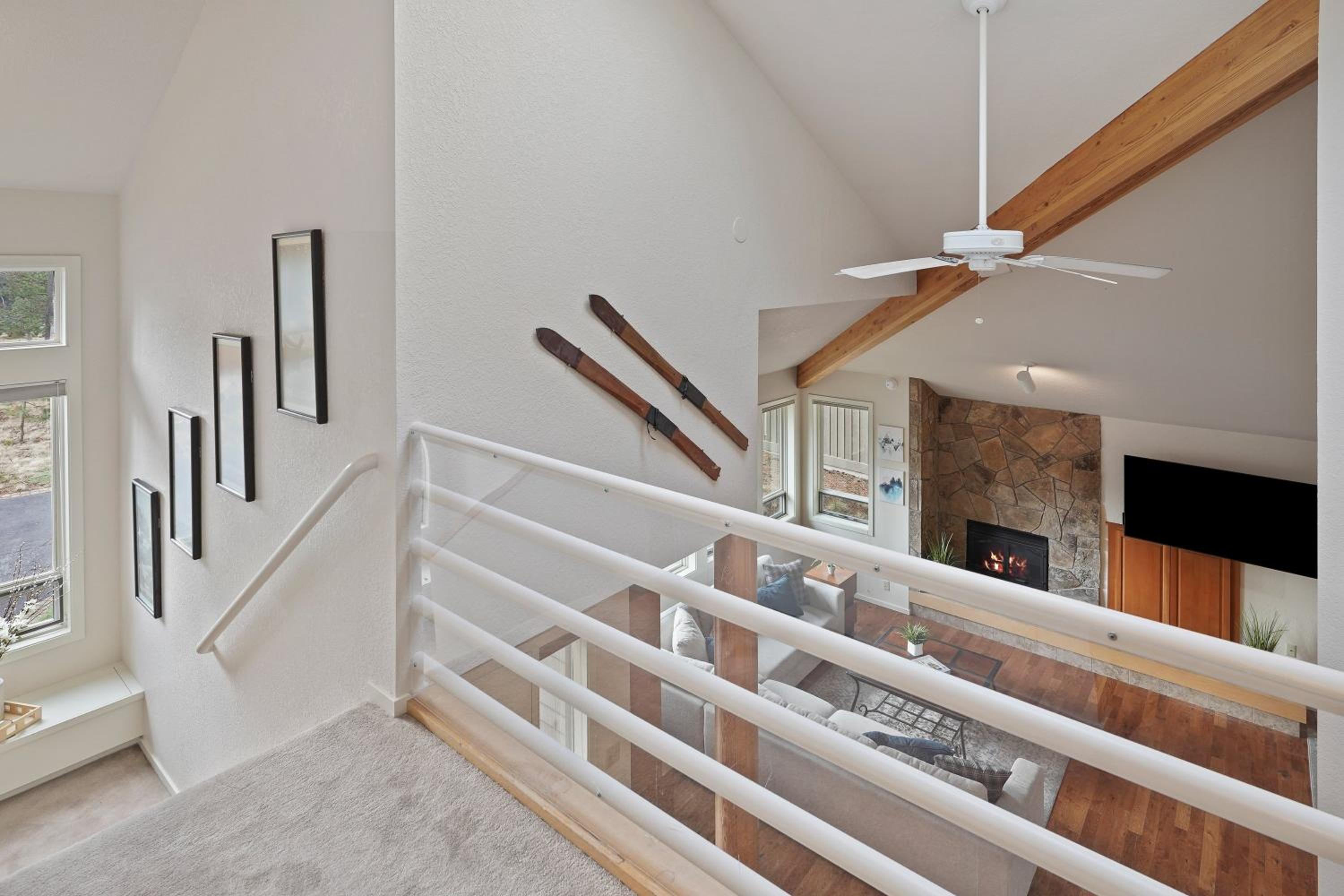 Three-Bedroom House photo 2