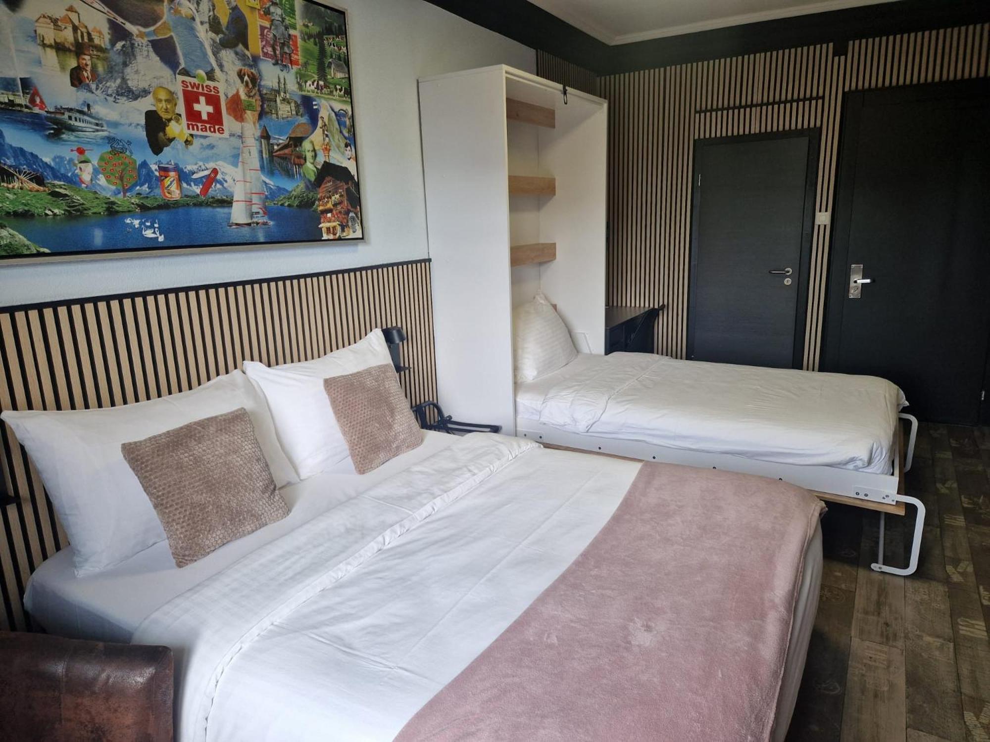 Deluxe Double or Twin Room with Balcony