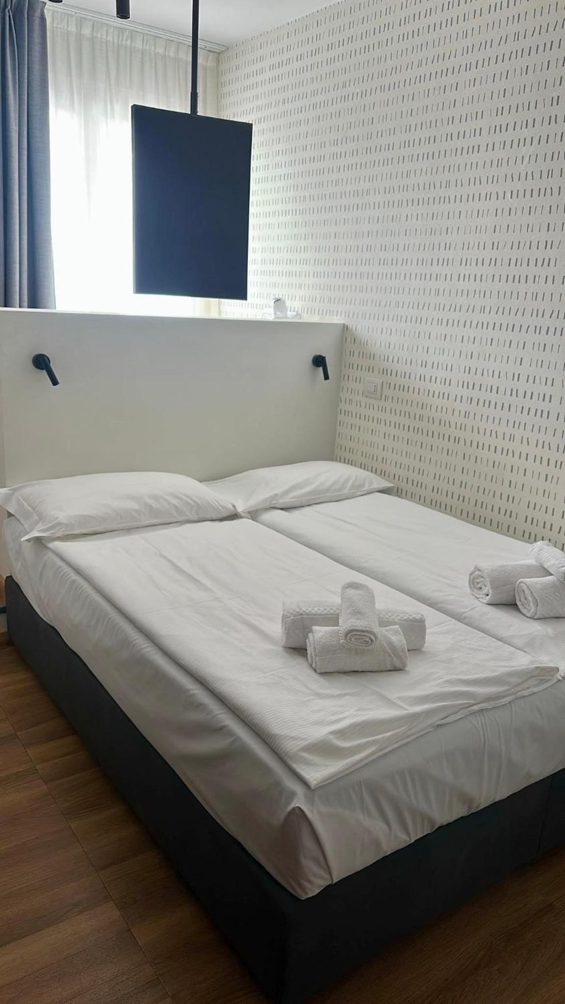 Economy Double Room photo 1