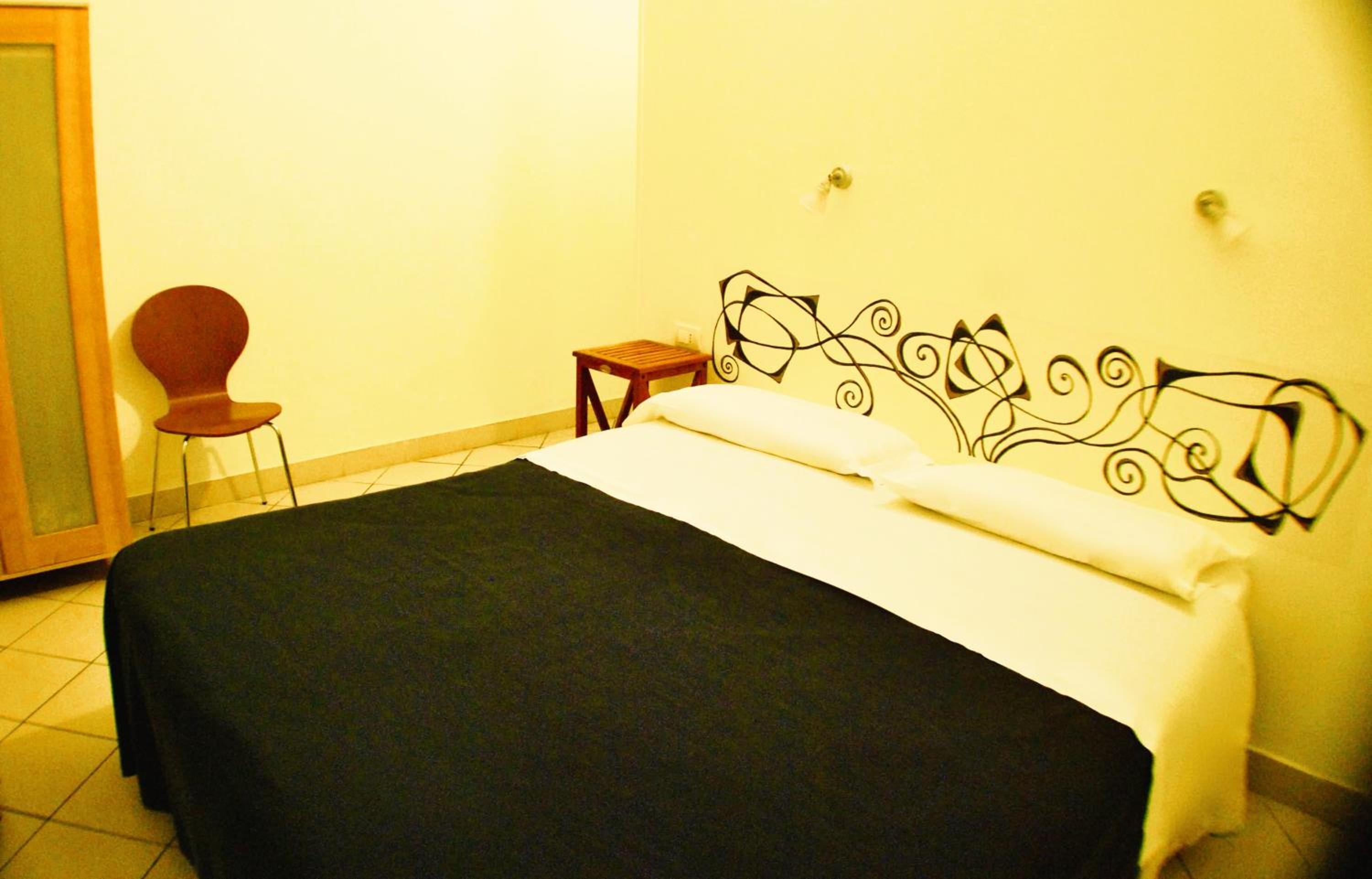 Double Room with Private Bathroom photo 1