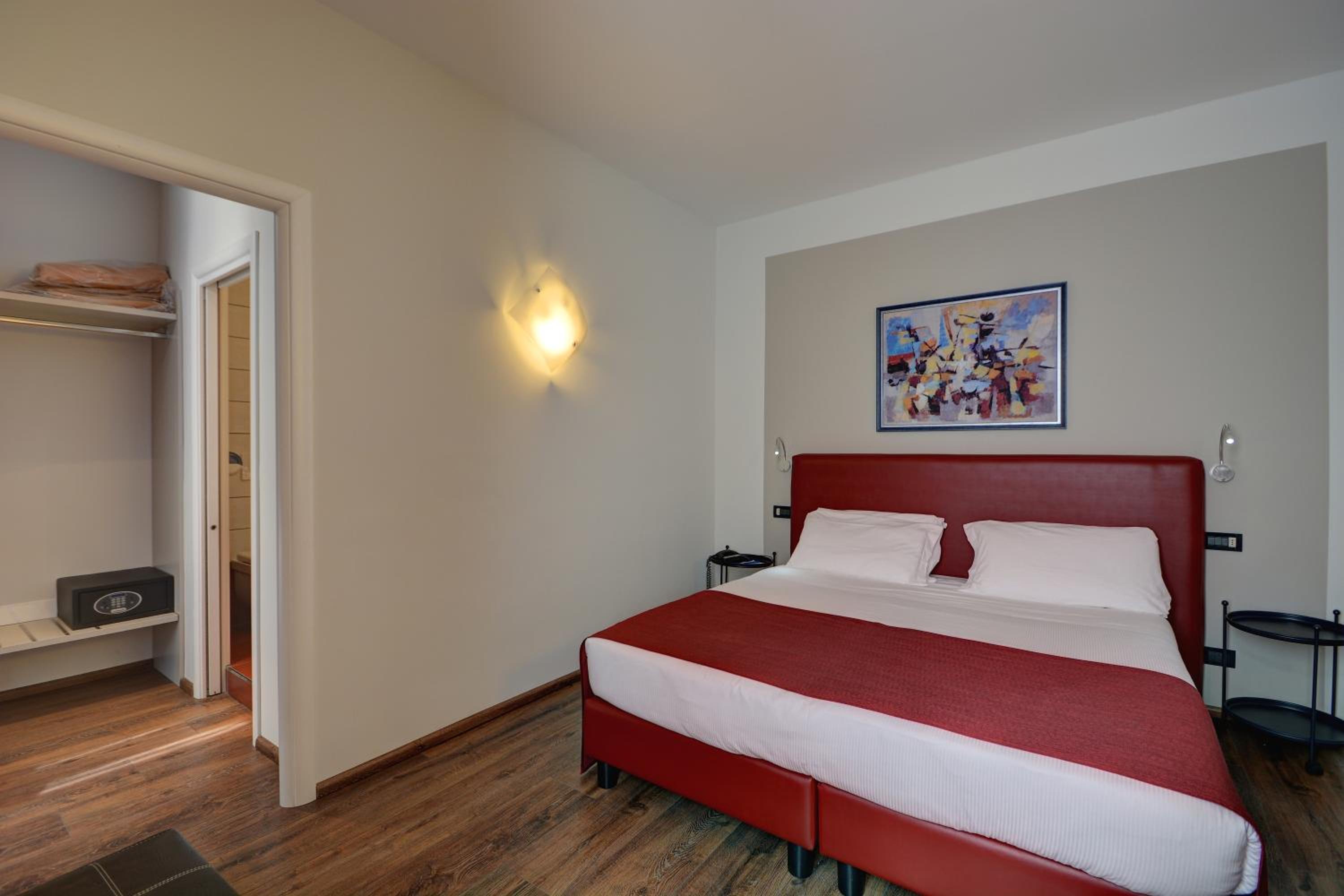 Superior Queen Room - Photo 15