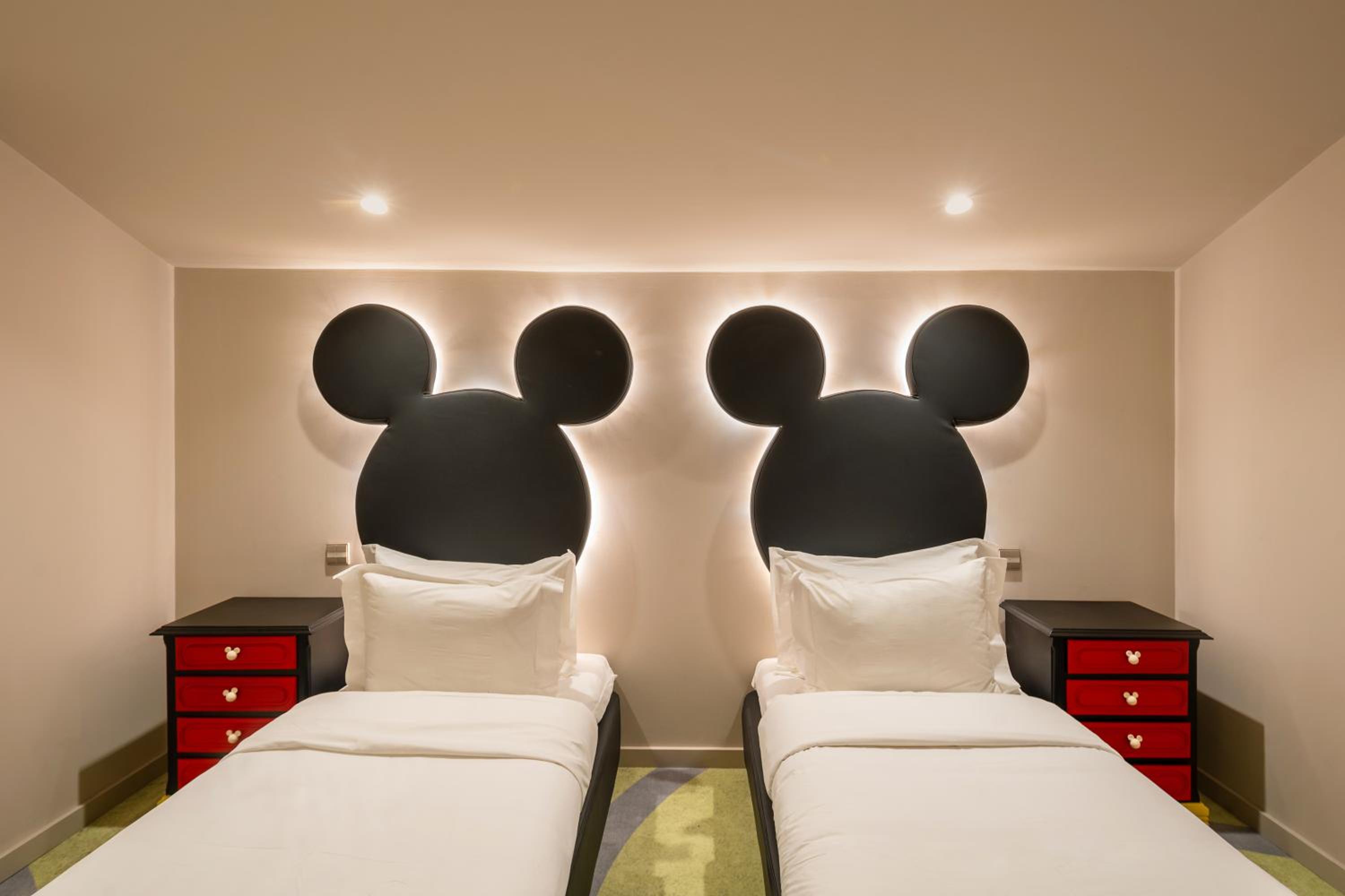 Family Suite with Balcony photo 1