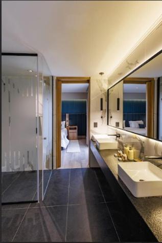 Executive Suite photo 3