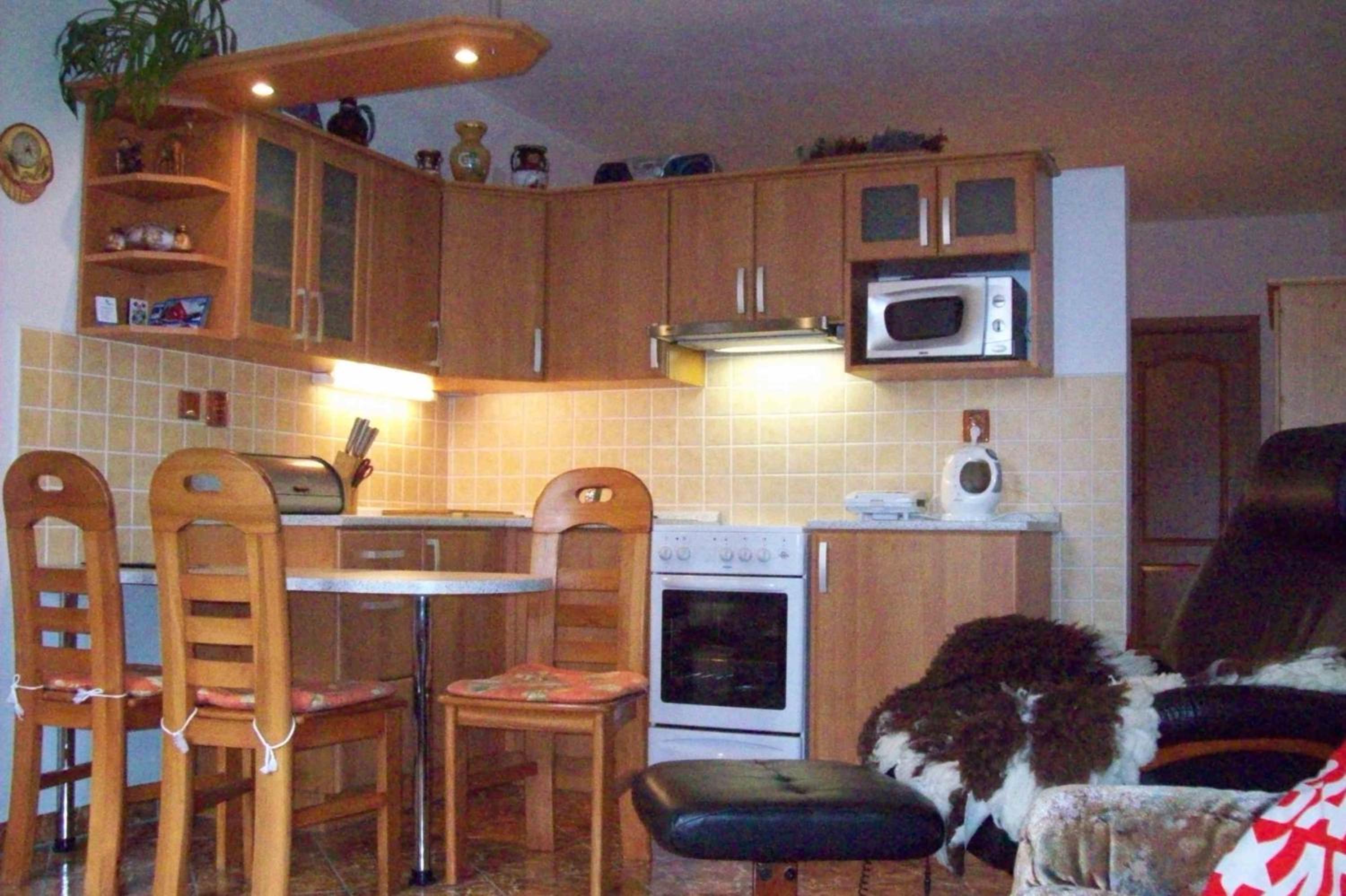 One-Bedroom Apartment photo 2