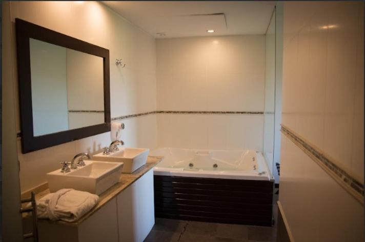 Suite photo 1