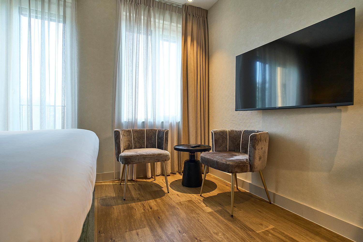 Deluxe Double Room with Shower photo 1