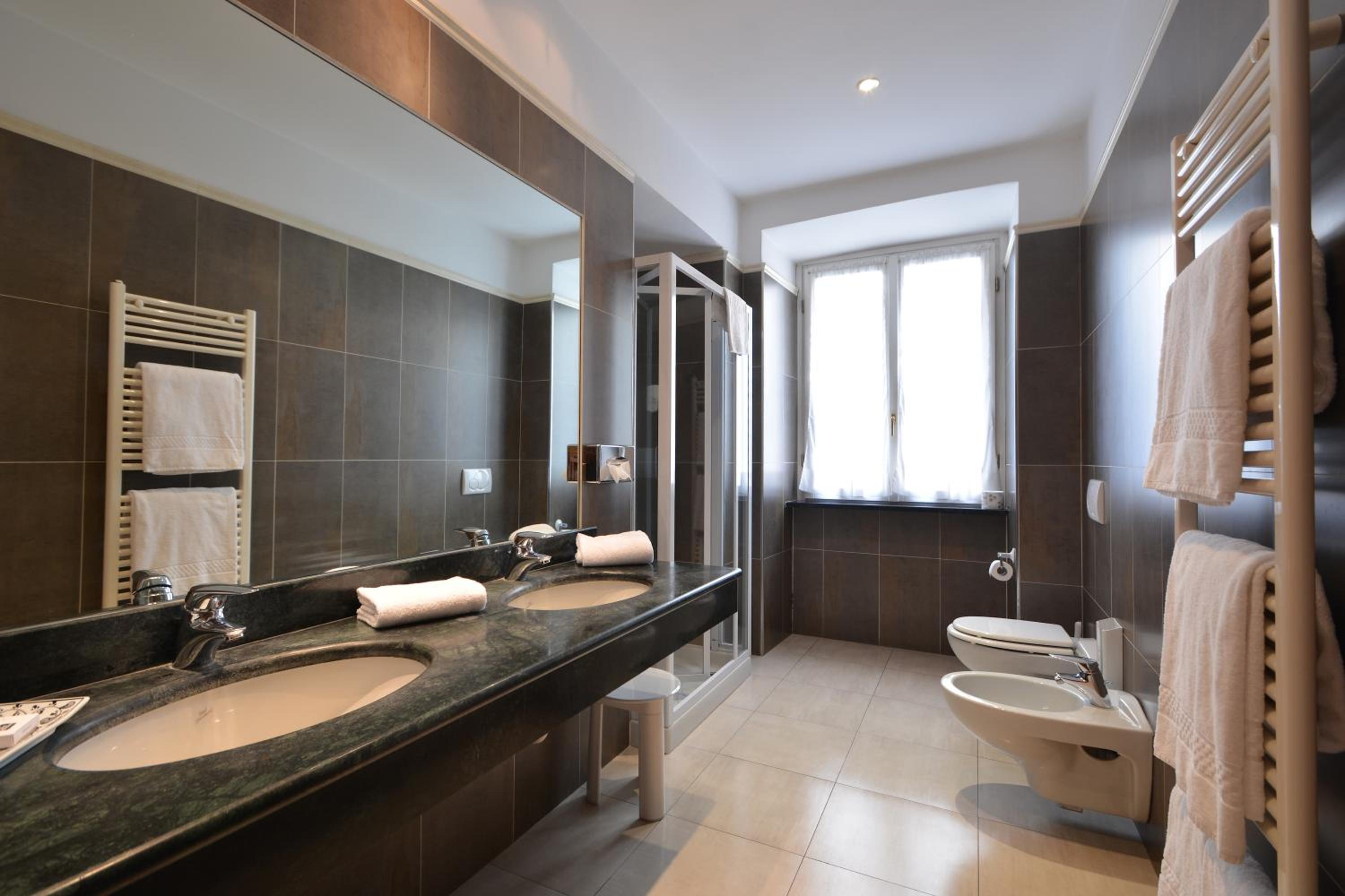 Triple Room - Photo 2