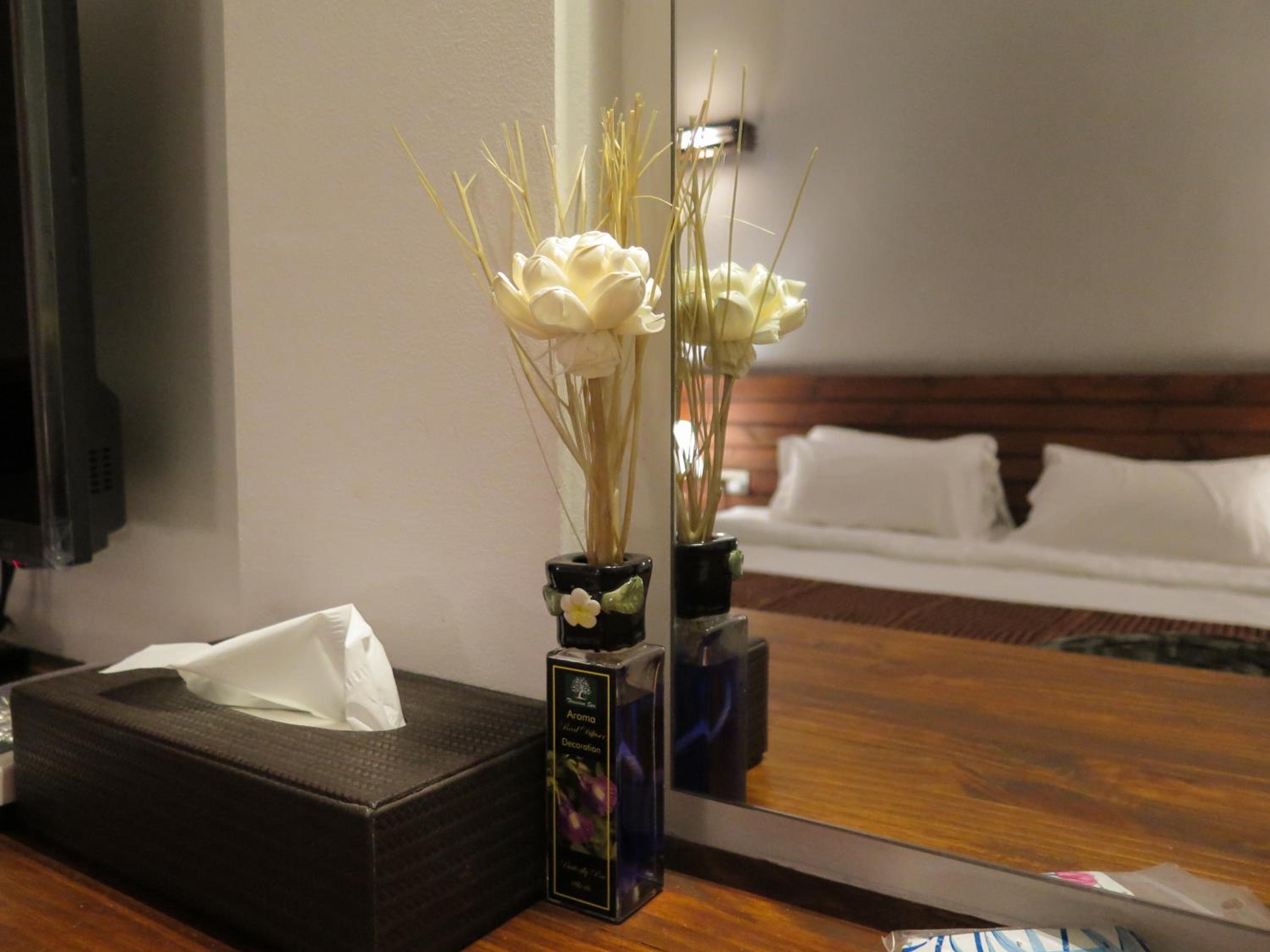 Deluxe Double or Twin Room with City View photo 2