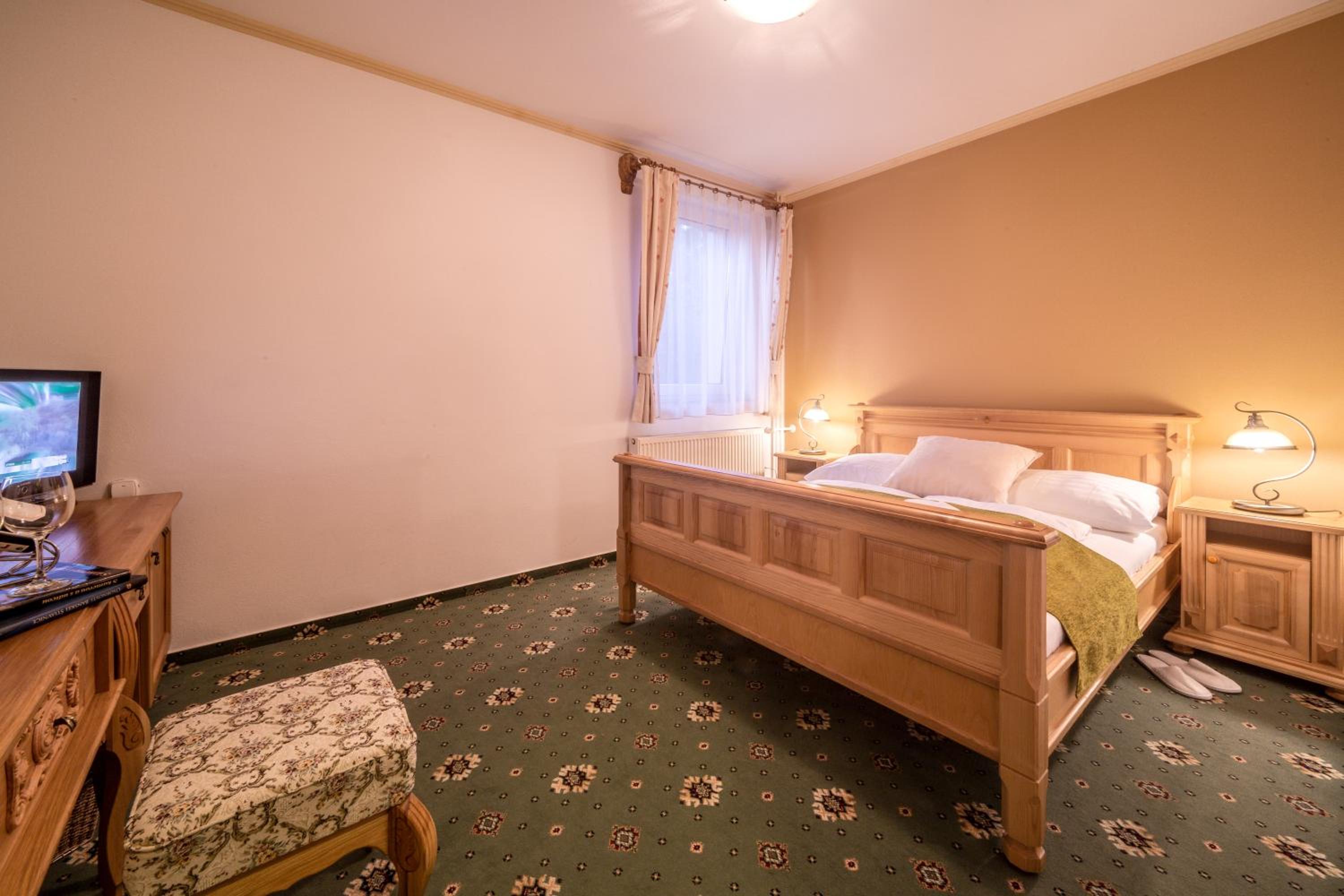 Double Room - Photo 1