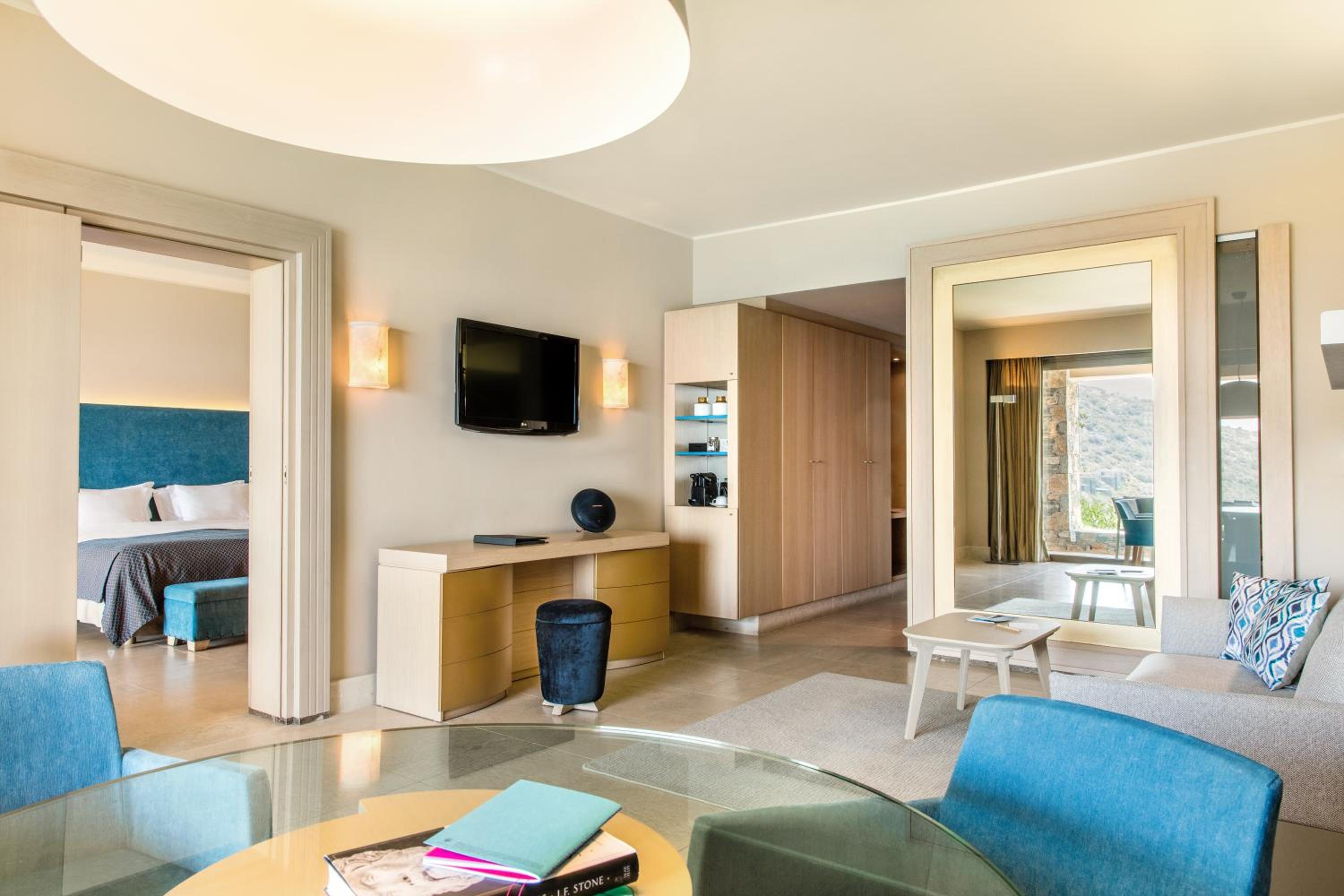 Premium Sea View Suite