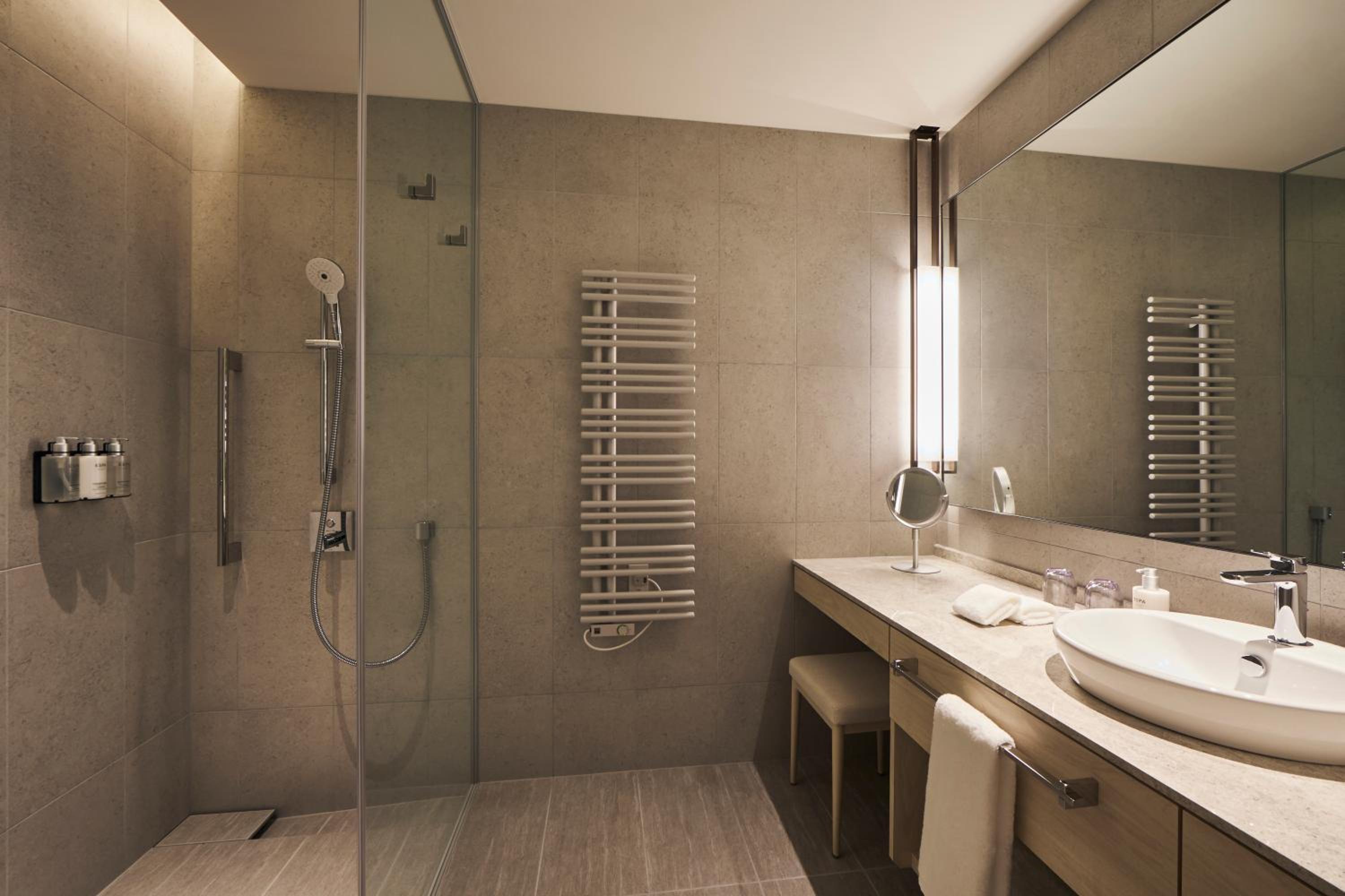Superior Room, Weiss Mountain View, Twin