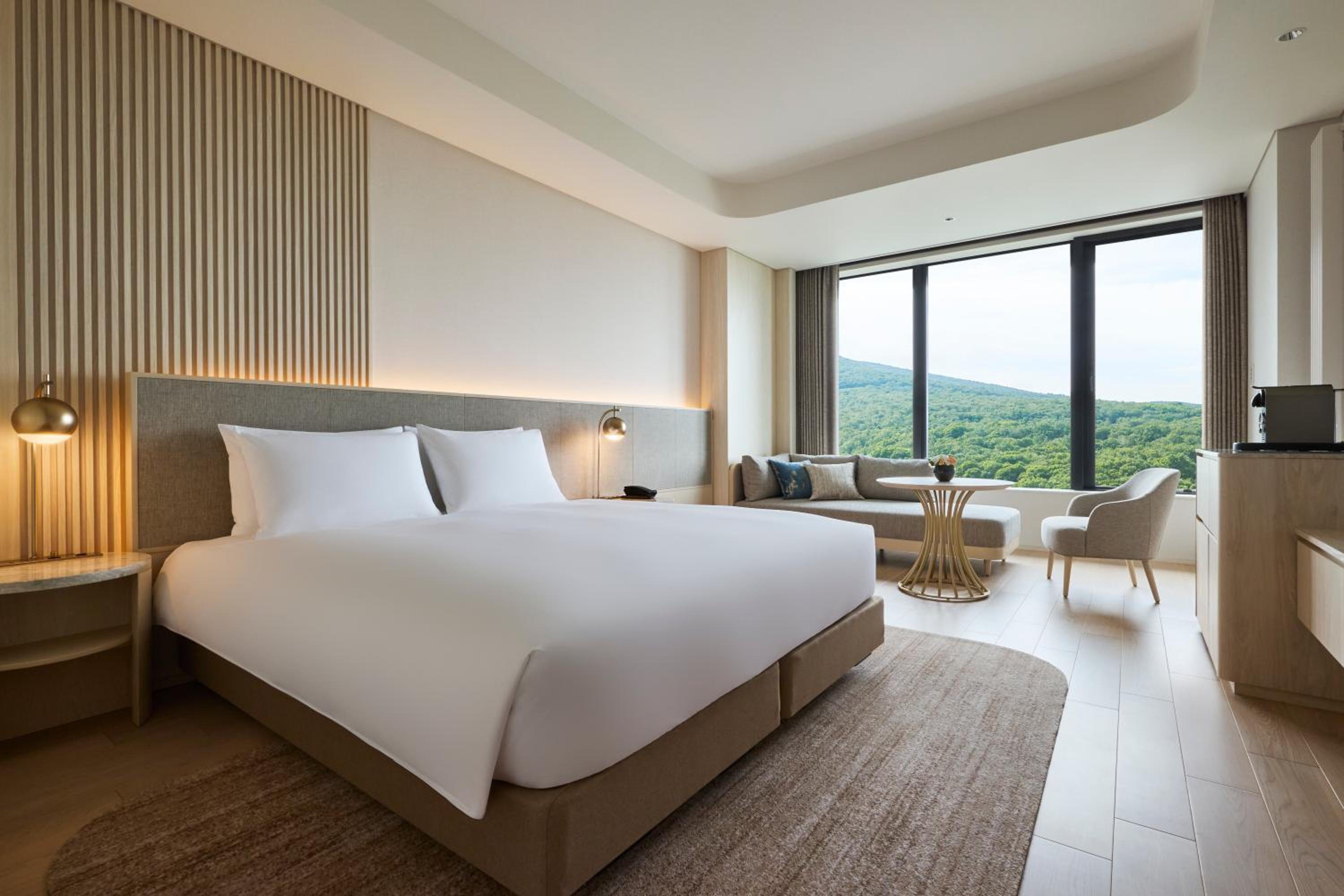 Premium Room, Weiss Mountain View, King