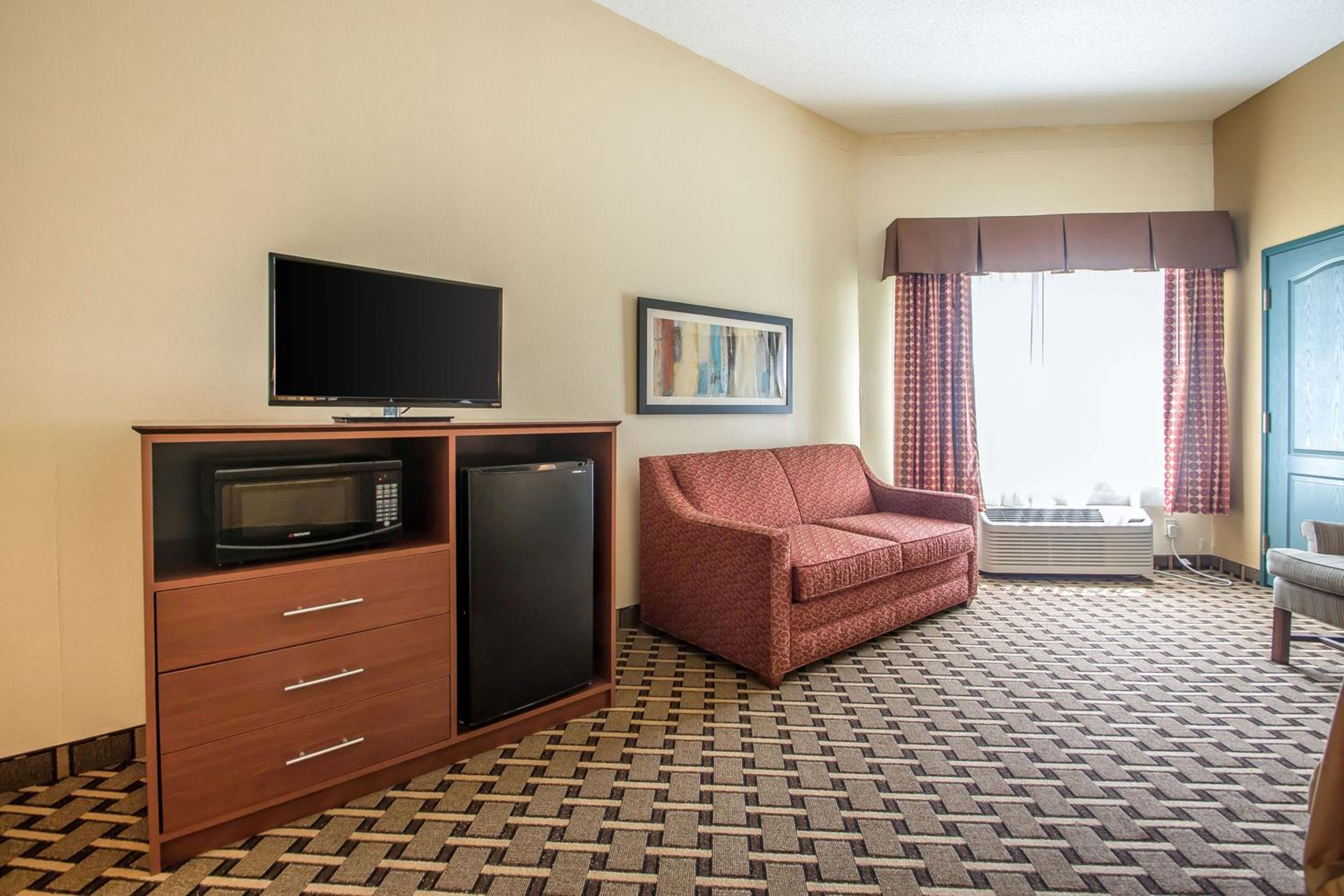 King Suite with Sofa Bed