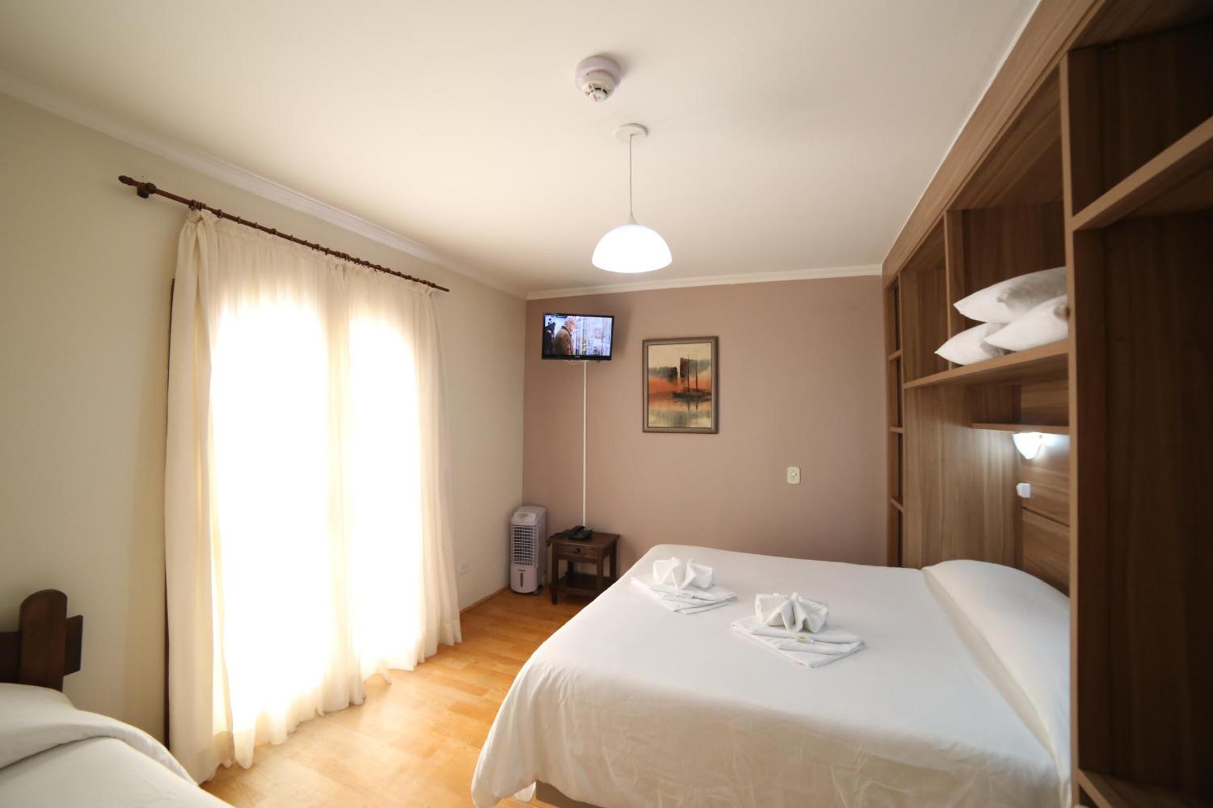 Standard Triple Room photo 3