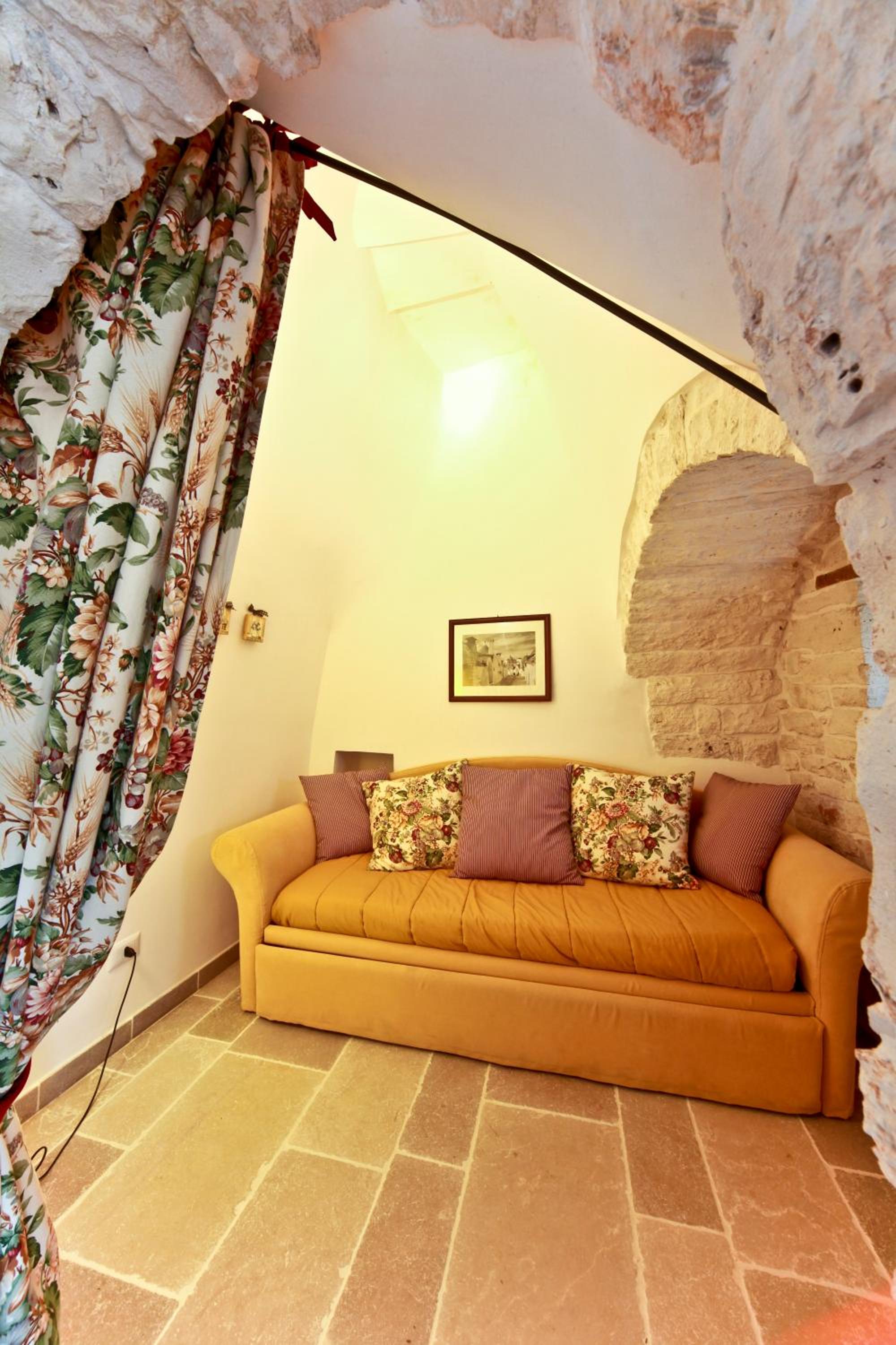 One-Bedroom Trullo (2 Adults + 2 Children) photo 2