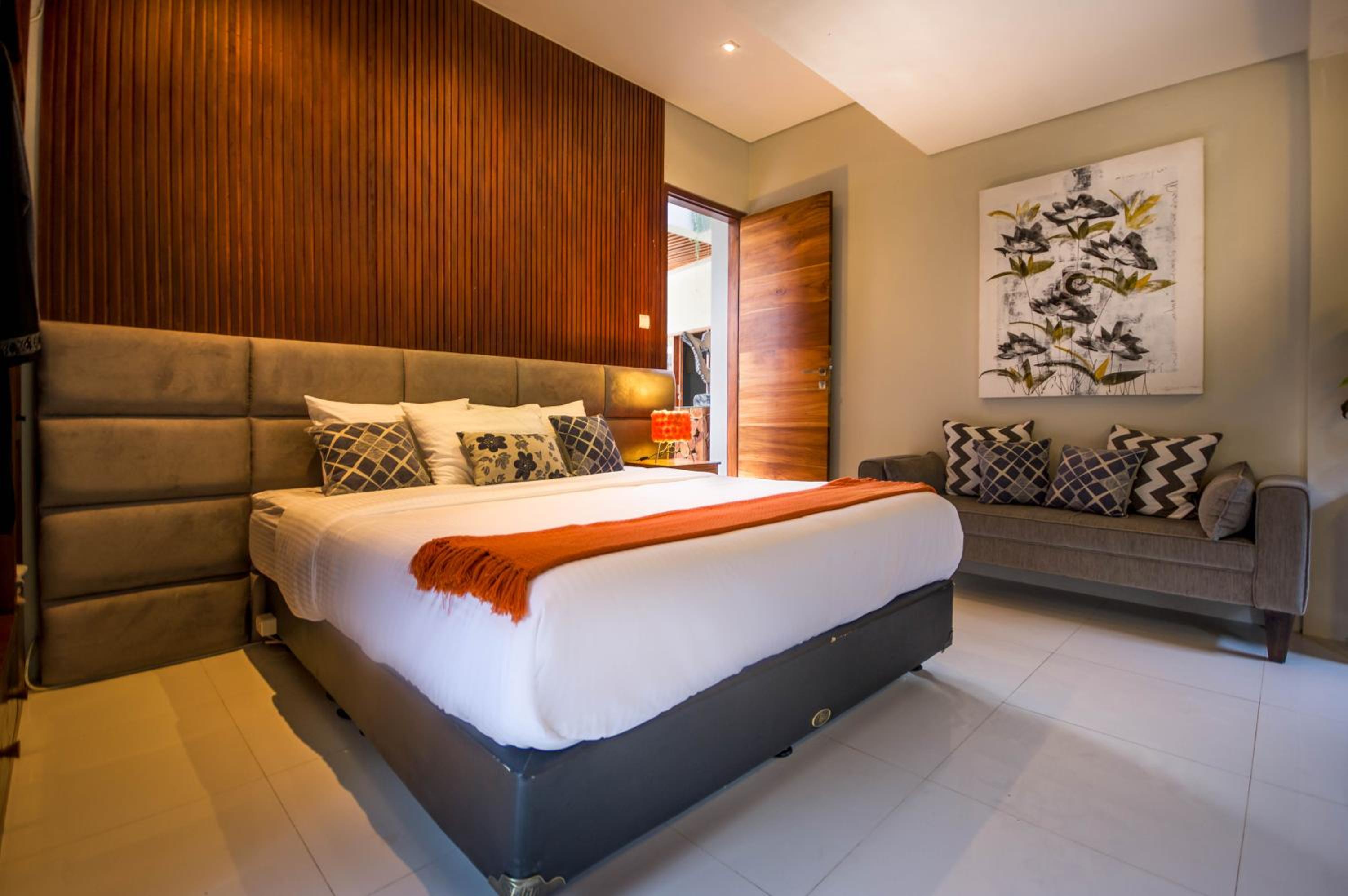 Villa with Sea View - Photo 6