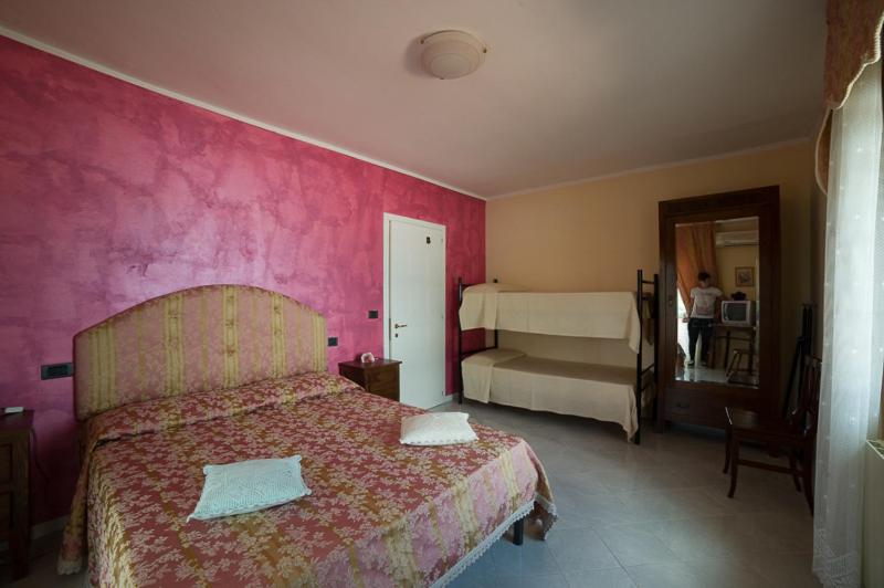 Two-Bedroom Apartment (6 Adults)