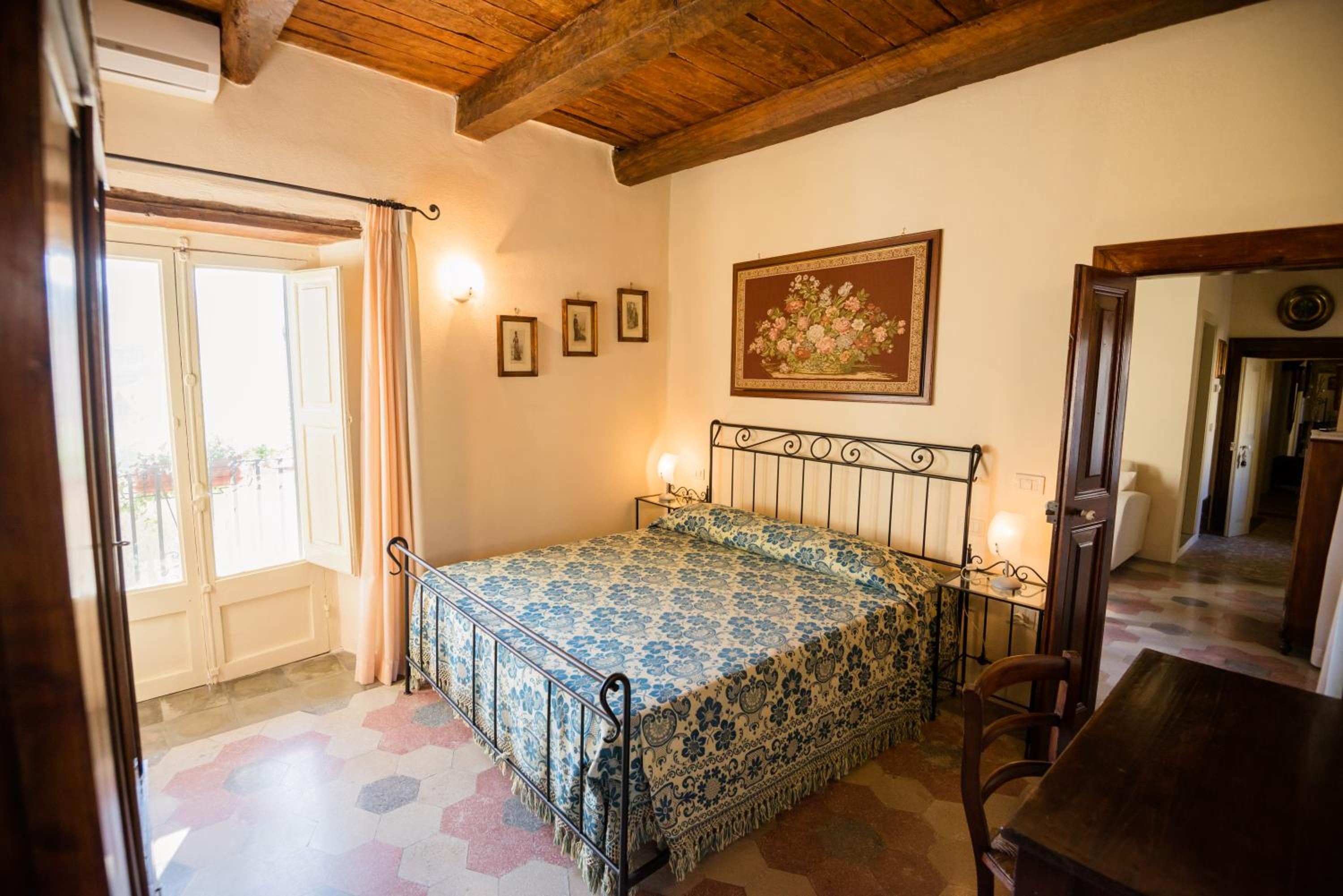 Suite photo 1