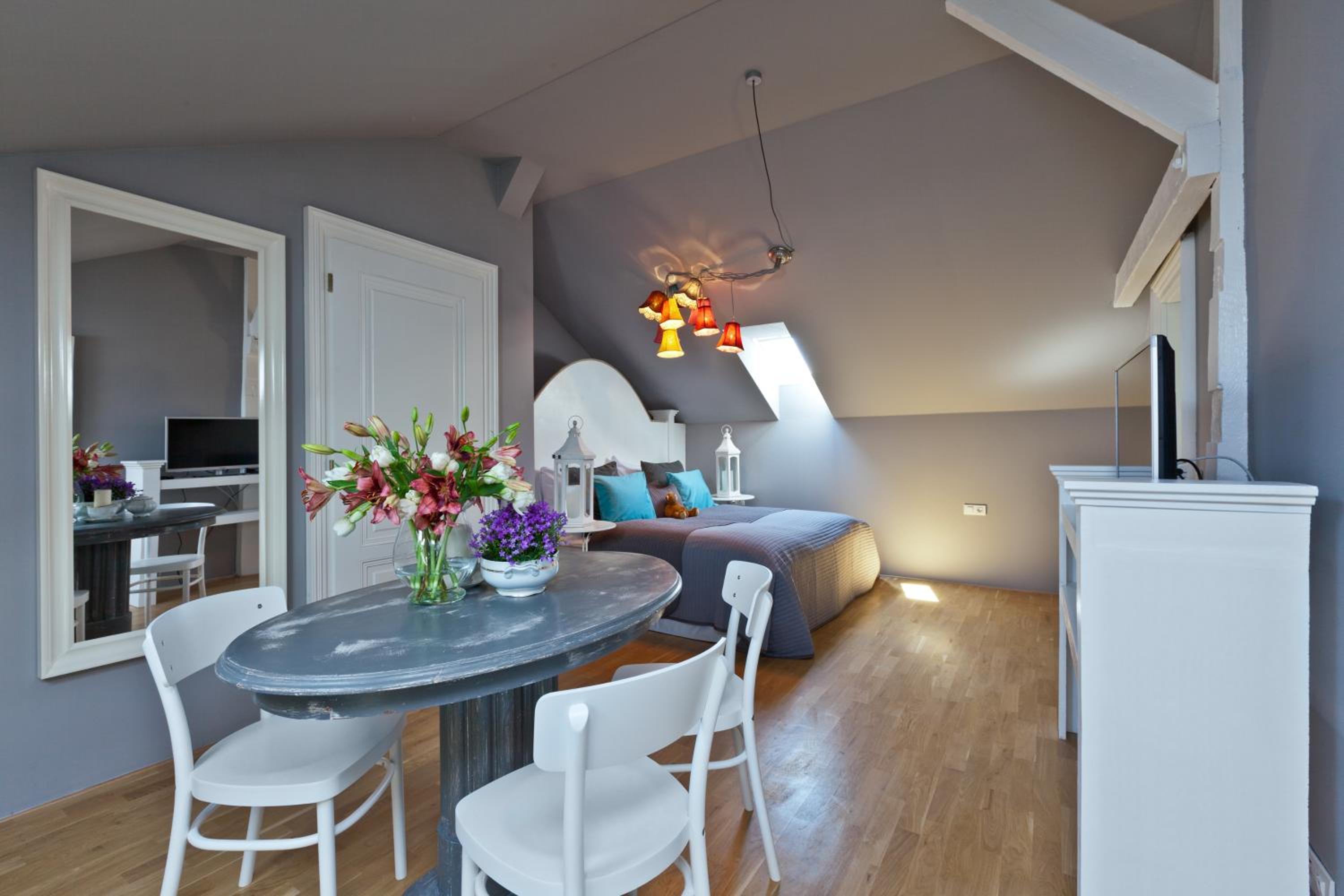 Superior Apartment (3 Adults)